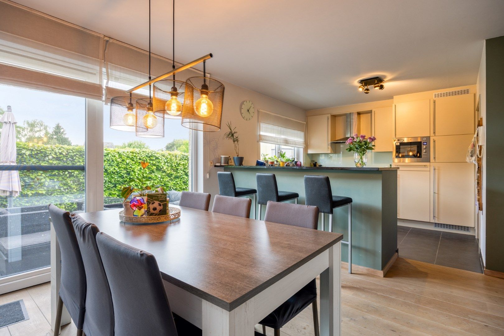 Instapklaar gelijkvloers appartement met 3 slpks, centraal gelegen in Balen !  foto 5