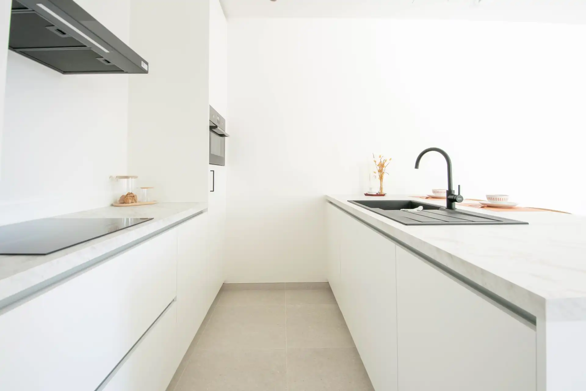 Afgewerkt nieuwbouwappartement met 3 slaapkamers & privé tuin (127m²) foto 6