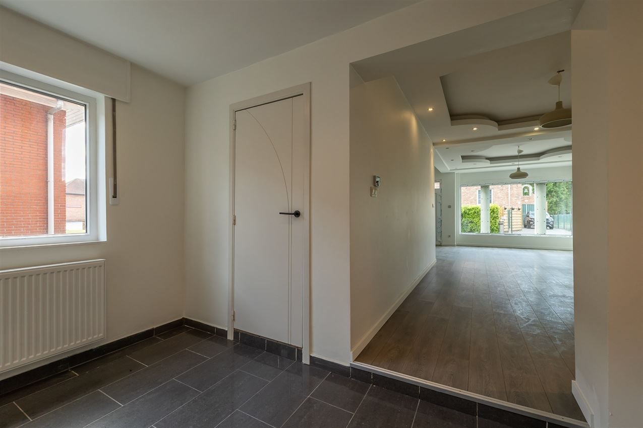 Royale gezinswoning, veel privacy, subliem terras foto 16