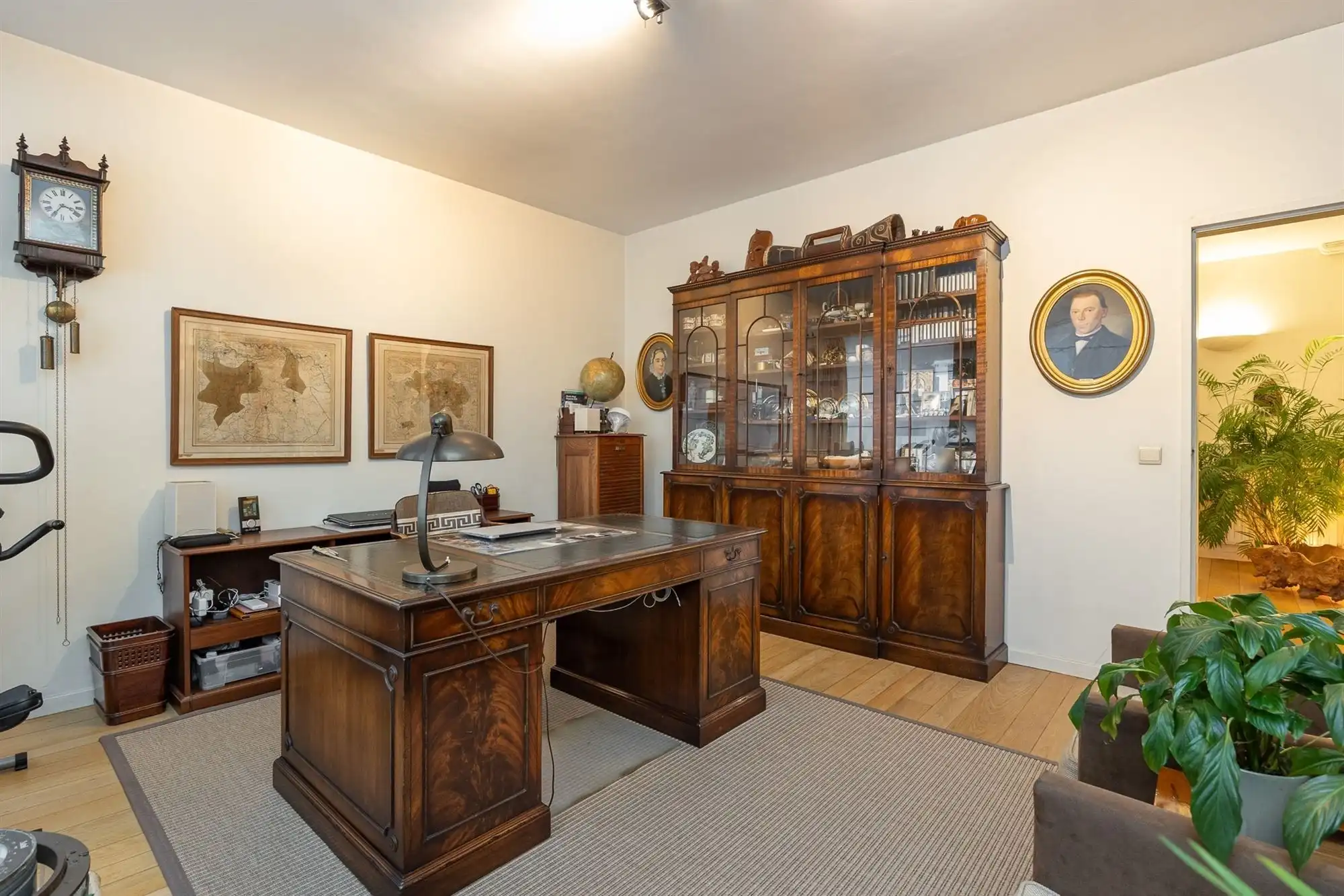 Uitzonderlijk ruim app. met 4 slpkmrs. op TOPlocatie foto 29