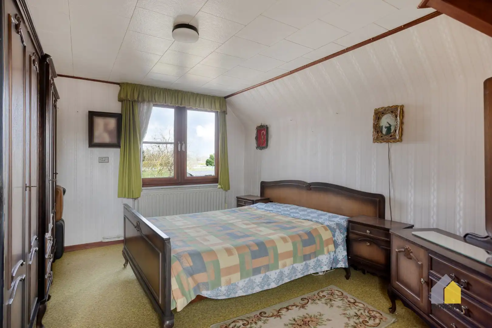 Te renoveren, statige woning op mooi perceel van 23 a 90 ca. foto 18
