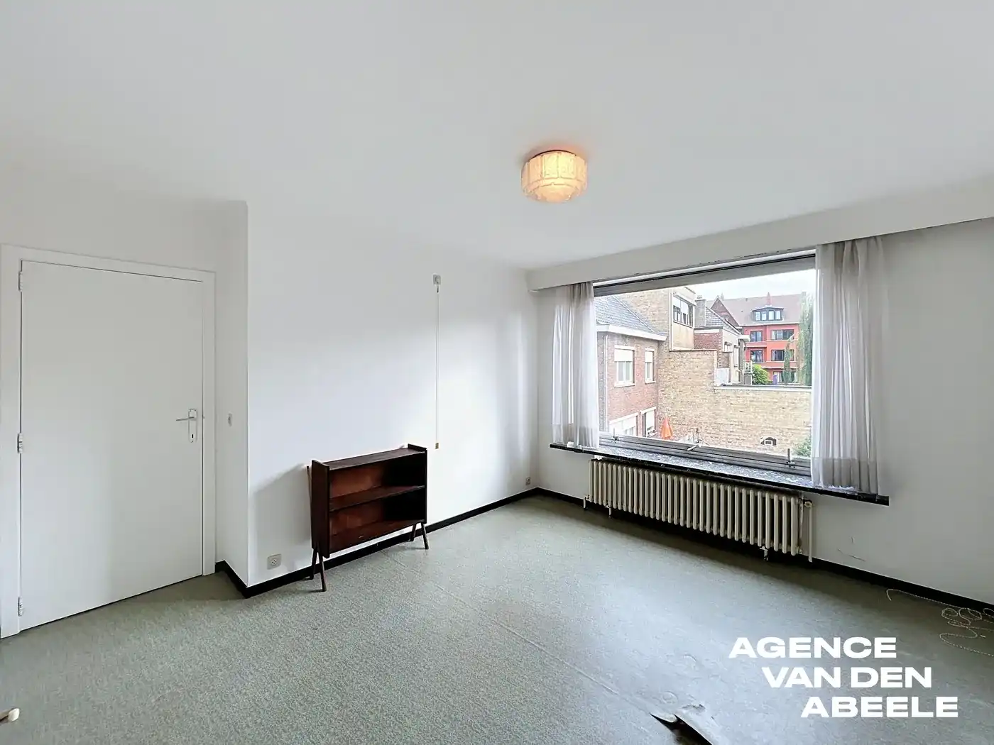 Op te frissen appartement met 2 slaapkamers en terras  foto 12
