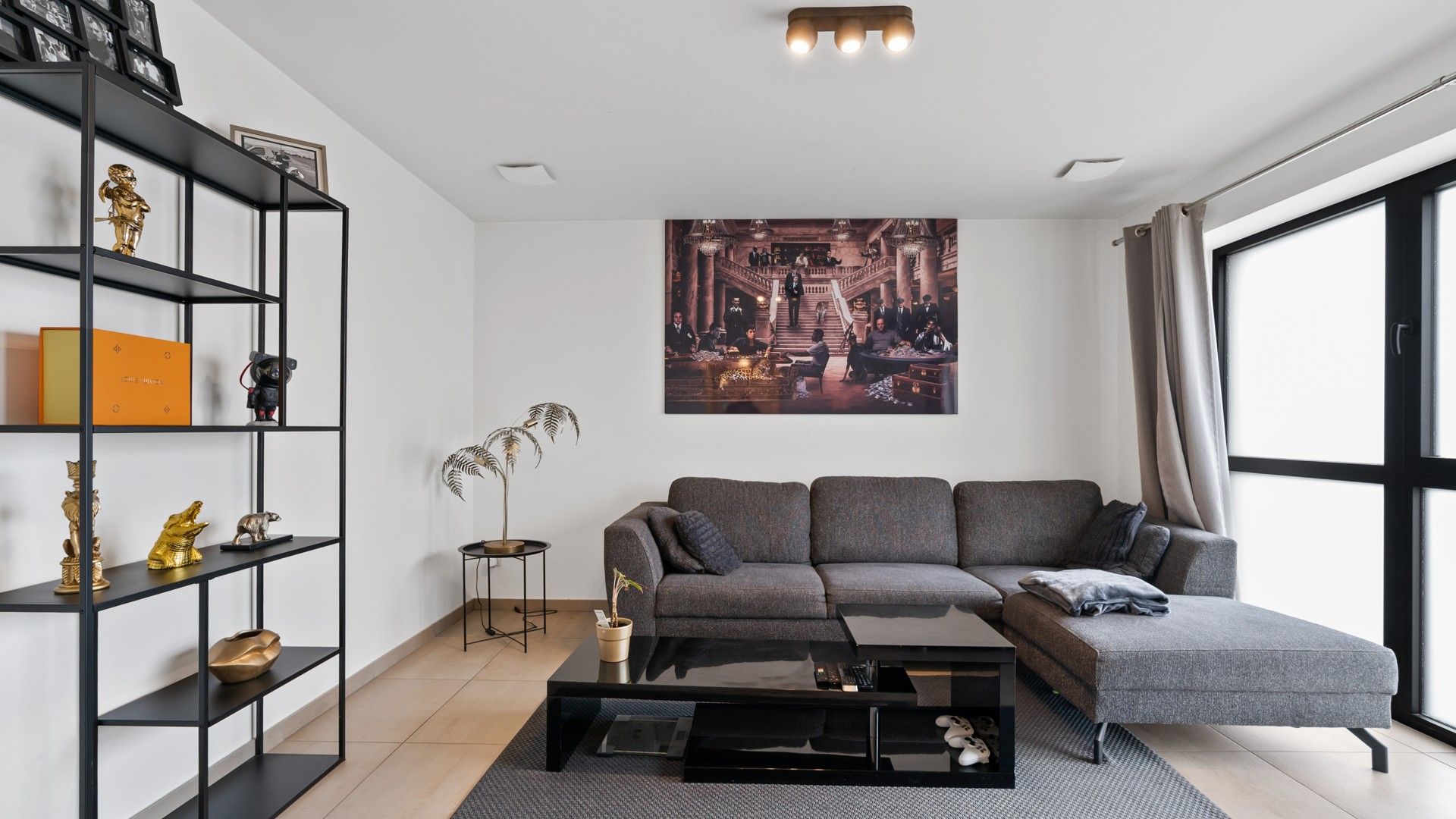 Instapklaar 2SLPK appartement op gunstige ligging in Genk foto 3