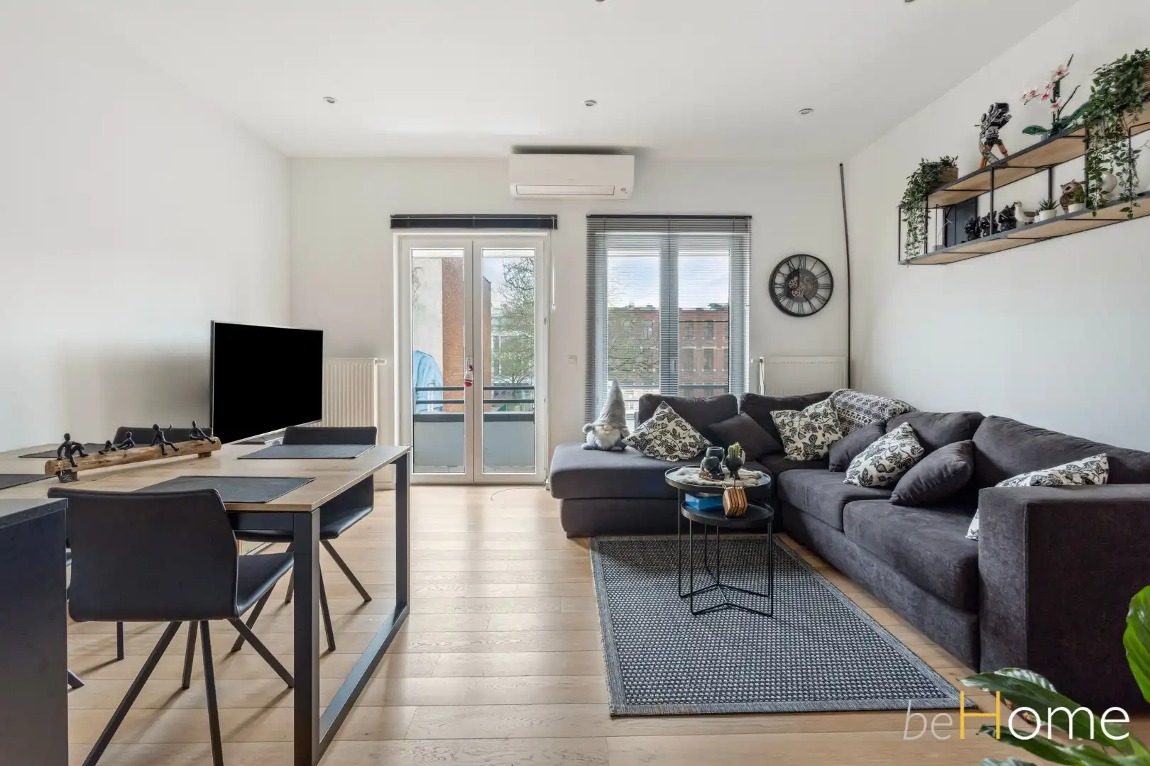 Op zoek naar een instapklaar appartement met karakter en moderne afwerking in Deurne? Welkom Home! foto 5