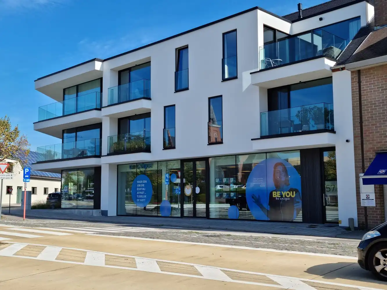 Instapklaar commercieel gelijkvloers (233 m²) met 3 parkeerplaatsen te huur in Aalter foto 20