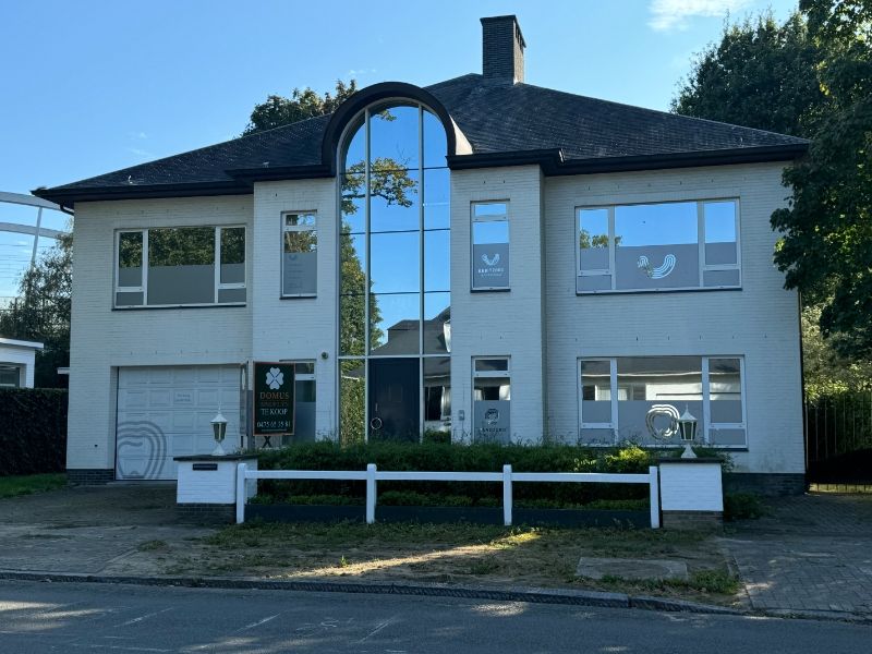 Villa met zee van ruimte , ideaal om te wonen + werken ! foto 27