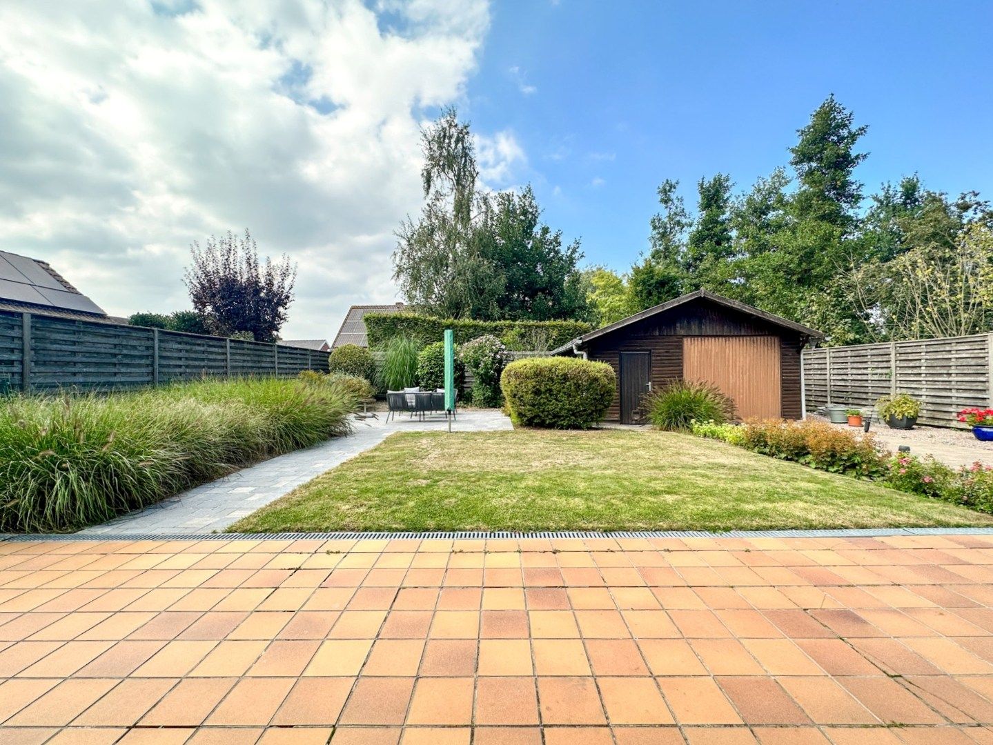 Verzorgde gezinswoning met mooie tuin, 3 slpk, garage, gunstige ligging Torhout. foto 21