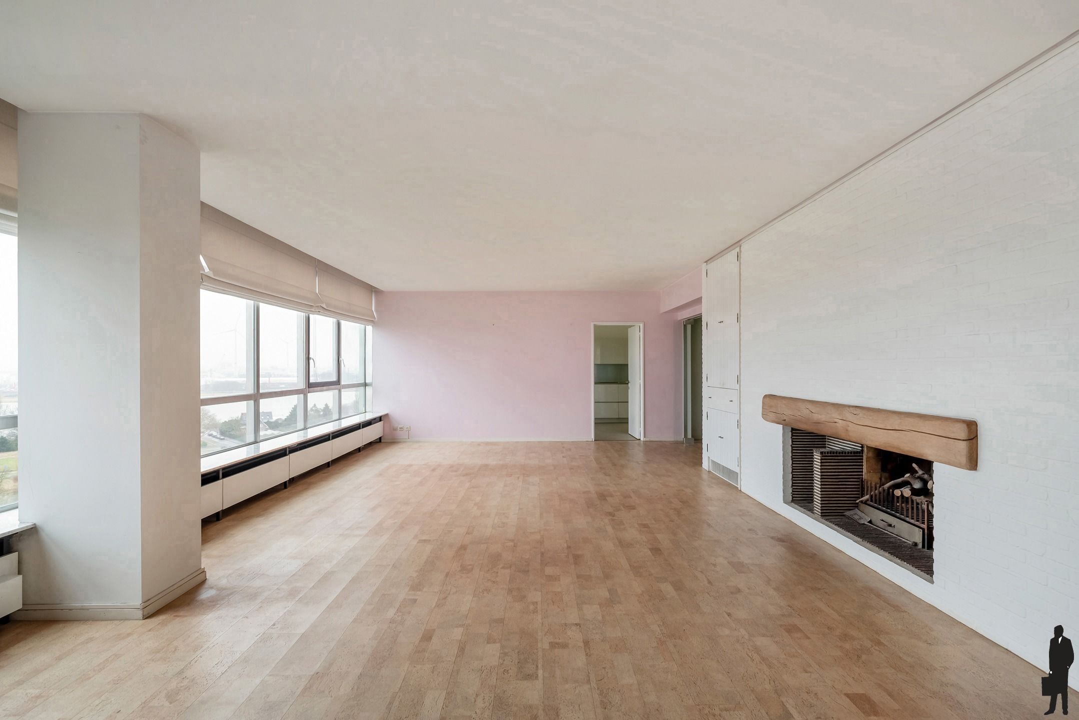 Exclusief appartement met zicht over de skyline van Antwerpen en de Schelde! foto 4