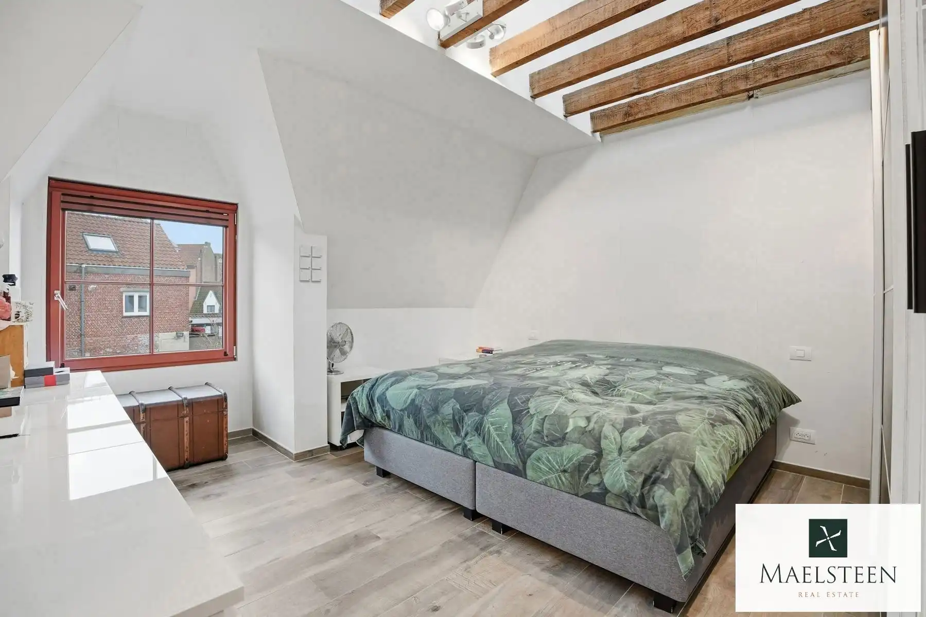 Ruime woning met parking in de binnenstad van Brugge foto 31