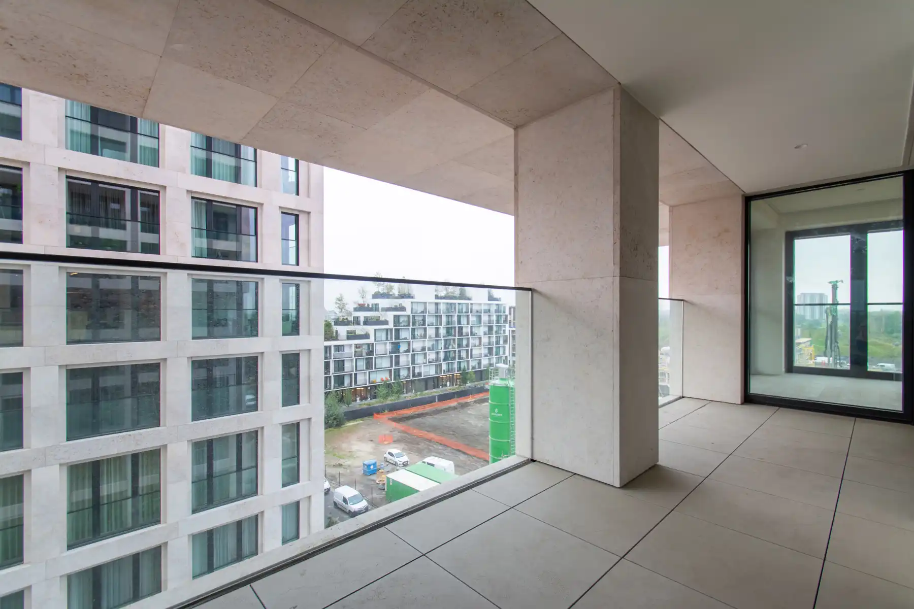 2-slpk app. met terras en zicht op Schelde foto 7