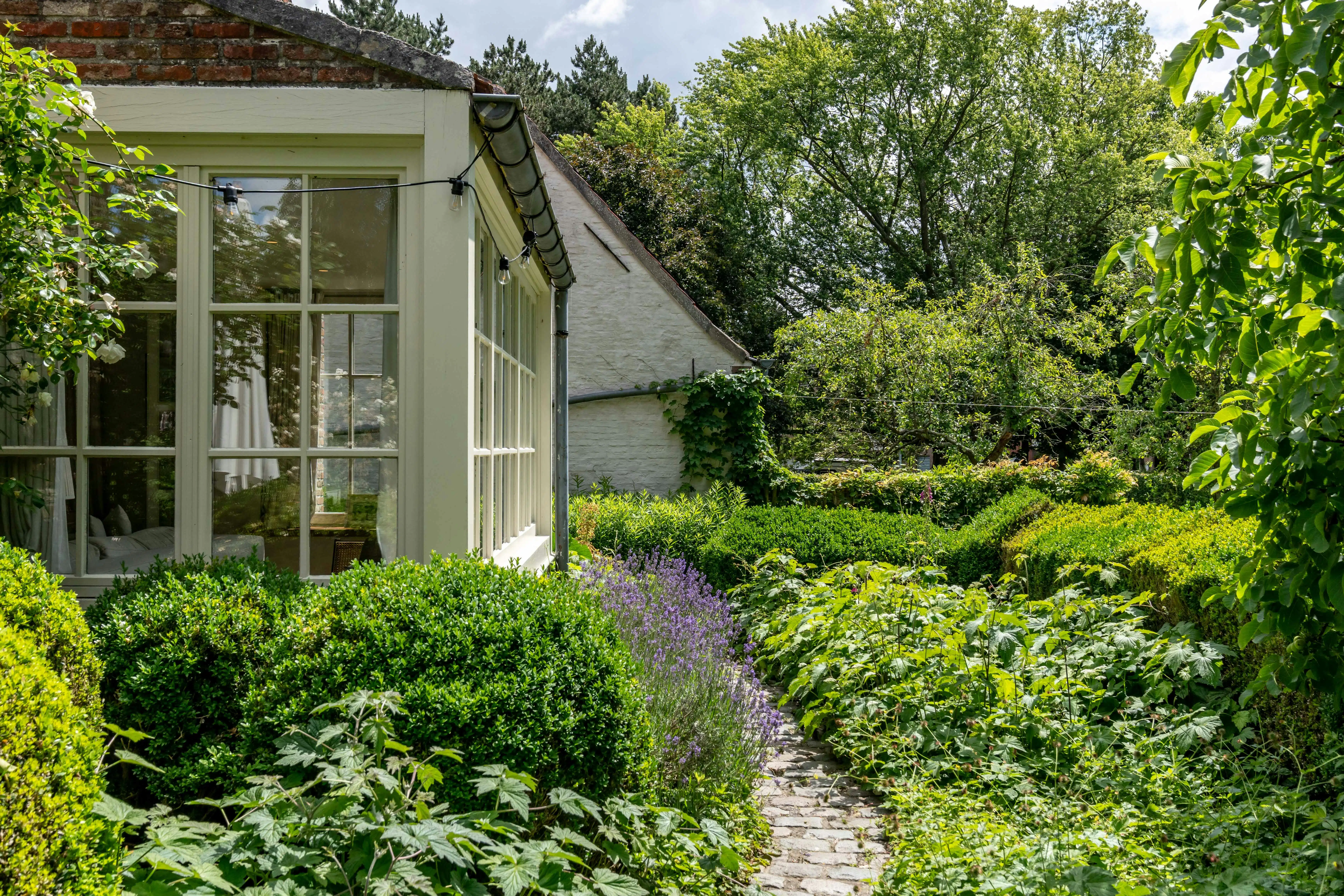 Mooi gelegen landhuis in hoevestijl te koop in Marke foto 13
