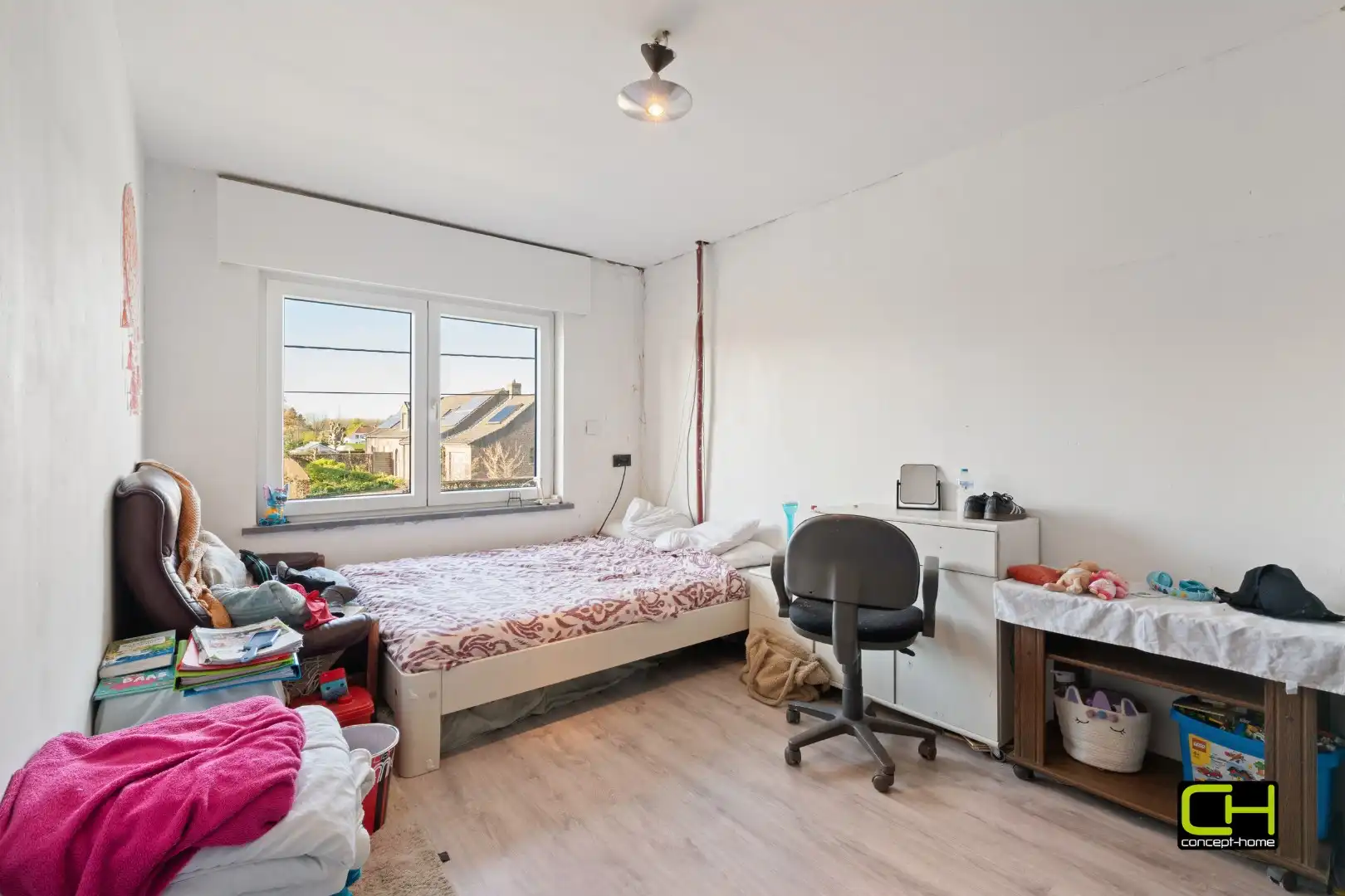 Halfopen bebouwing met zonnige tuin te koop in Lievegem foto 10