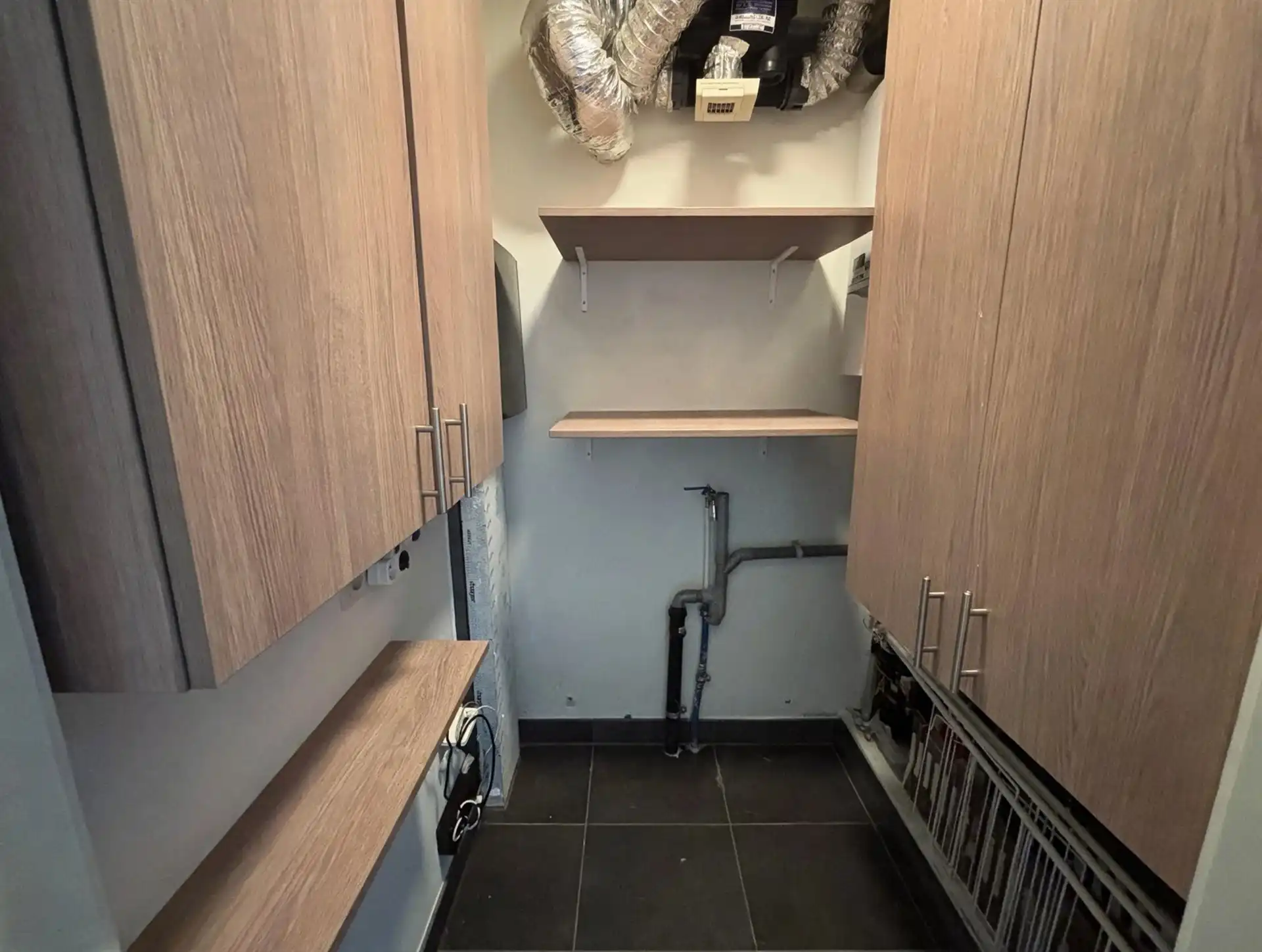 Ruim appartement met twee slaapkamers en twee terrassen foto 7