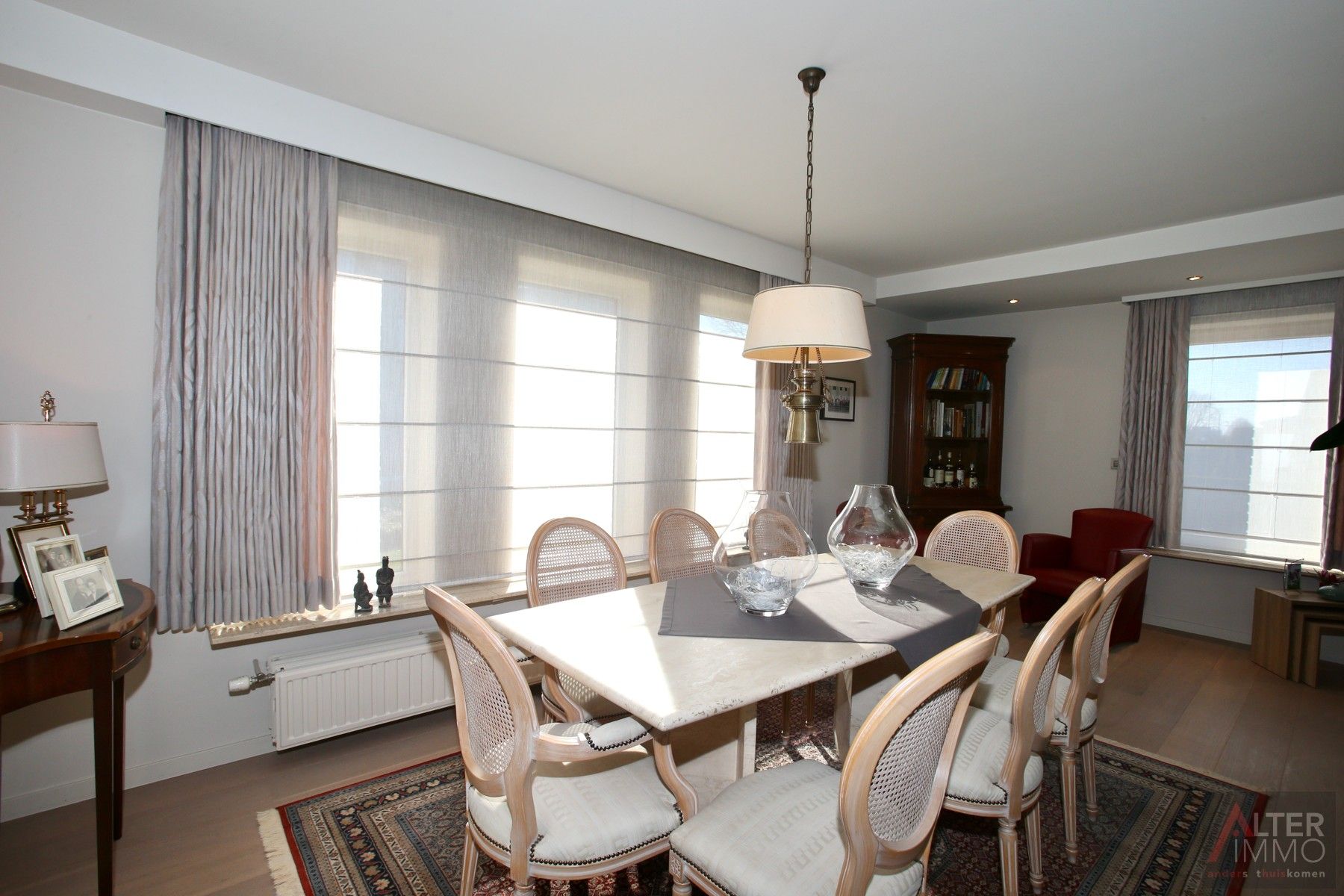 Uitzonderlijke woning op een uitstekende locatie. Top onderhouden,  4/5 slaapkamers op een extra breed (41,5m) perceel van ca. 20 are vlakbij Zolder centrum - prachtige tuin! foto 5