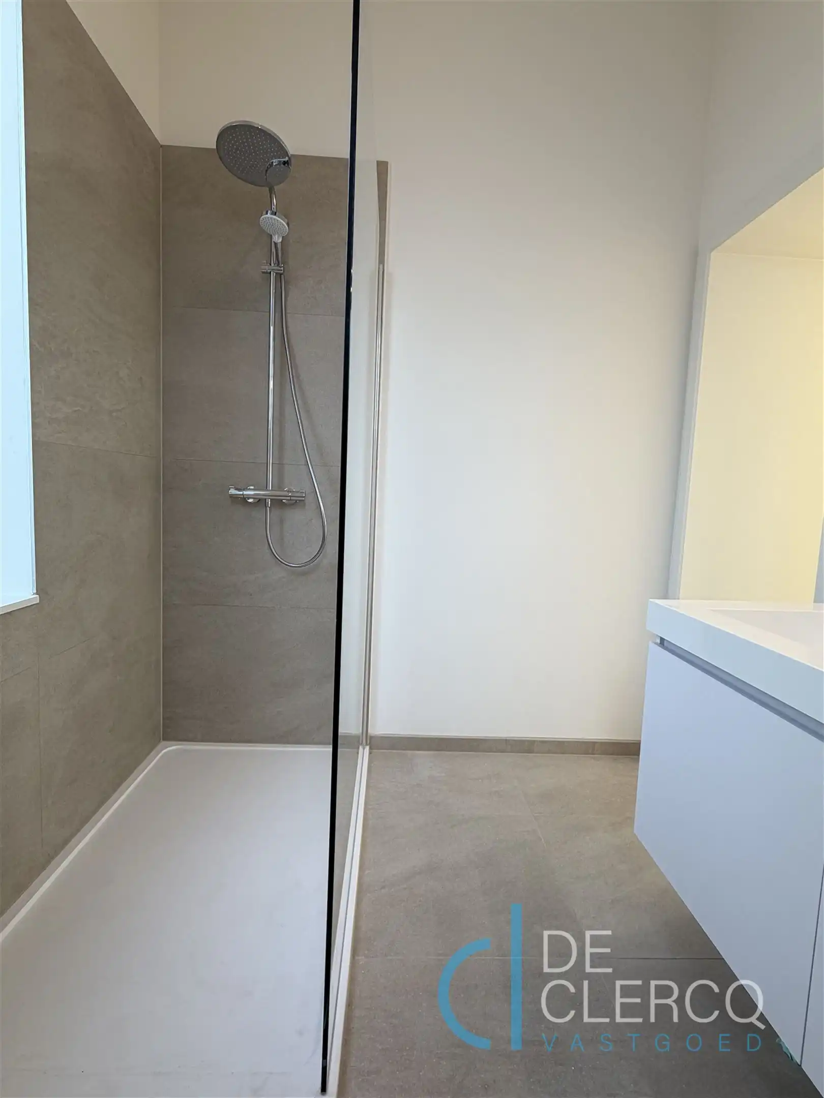 Prachtig appartement TE HUUR in historisch pand, Lochristi! foto 9