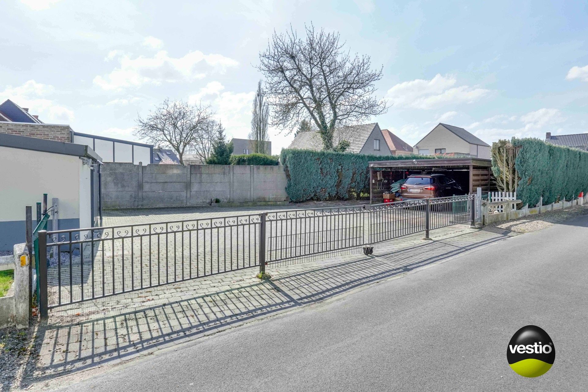 KARAKTERVOLLE, TE RENOVEREN WONING VLAKBIJ CENTRUM VAN OPGLABBEEK foto 29