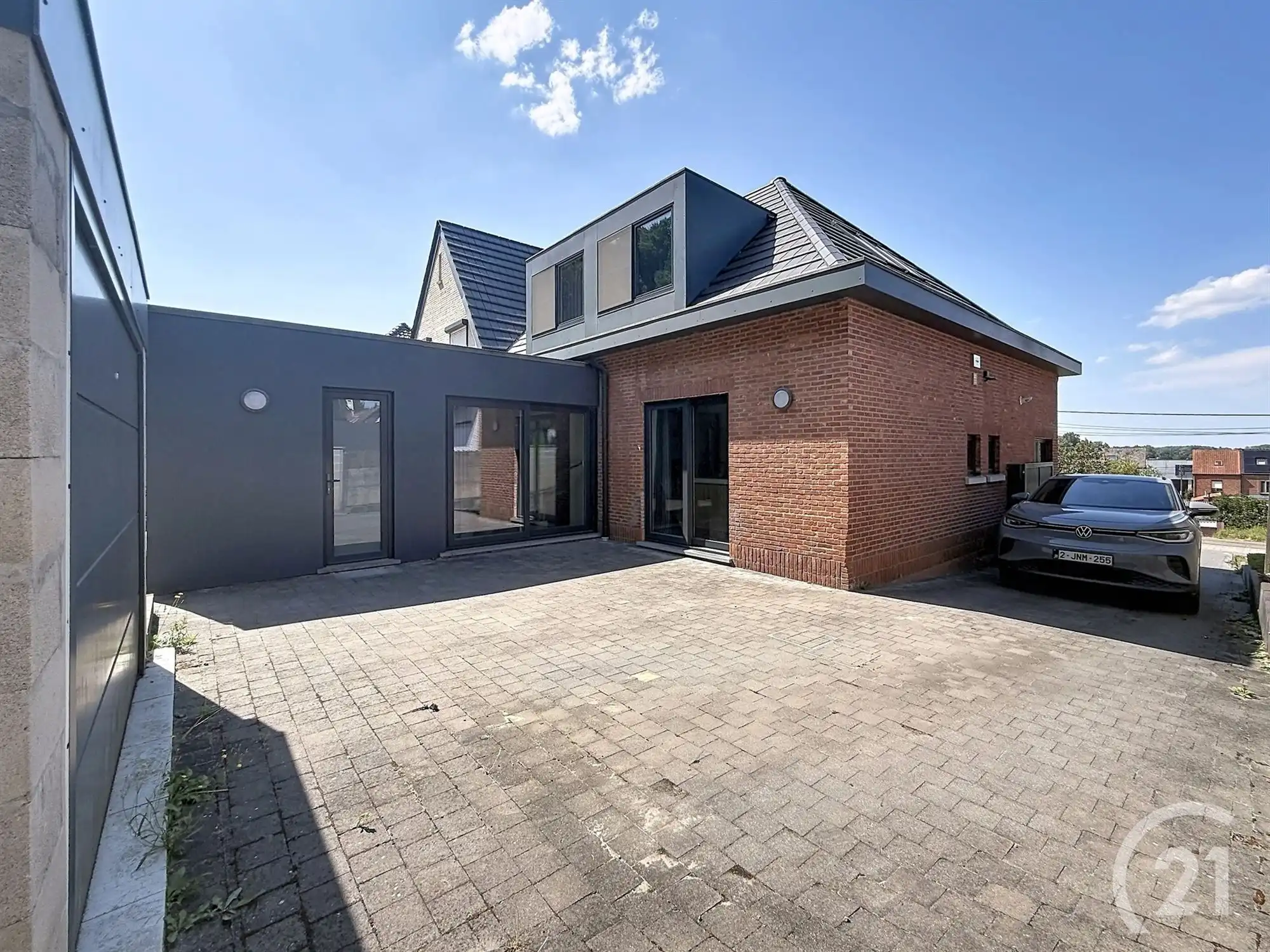 Rustig gelegen gerenoveerde woning! foto 5