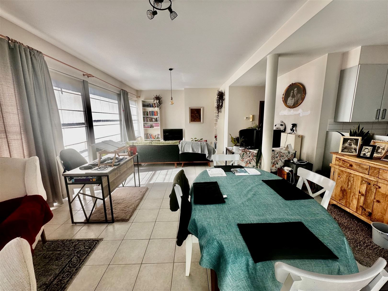 gelijkvloers app met 2 slp, tuintje en garage foto 3