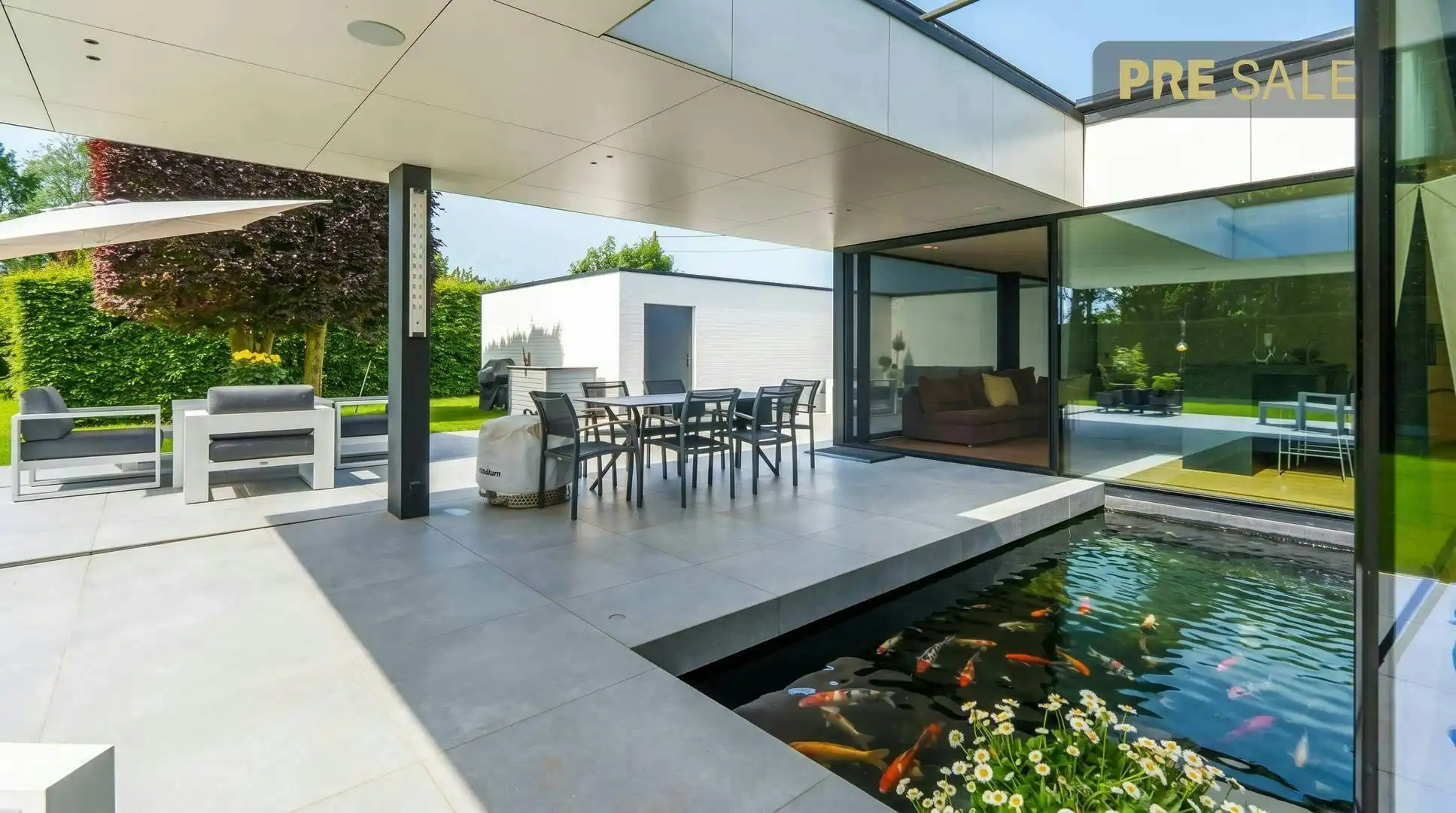 Exclusieve, instapklare villa te koop in de Singel in Poperinge foto {{pictureIndex}}