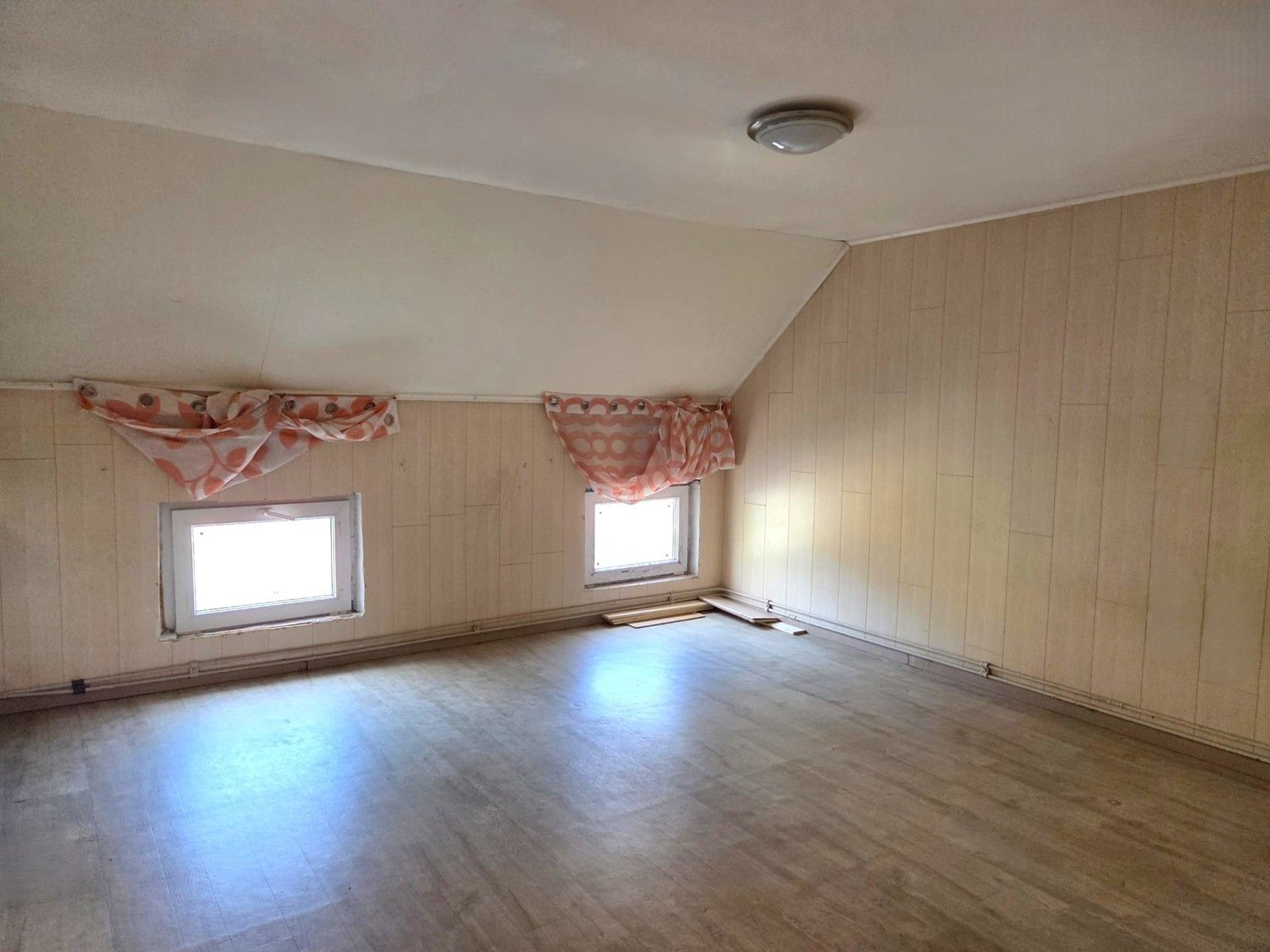 WSB-Immo: Centraal gelegen woning foto 8