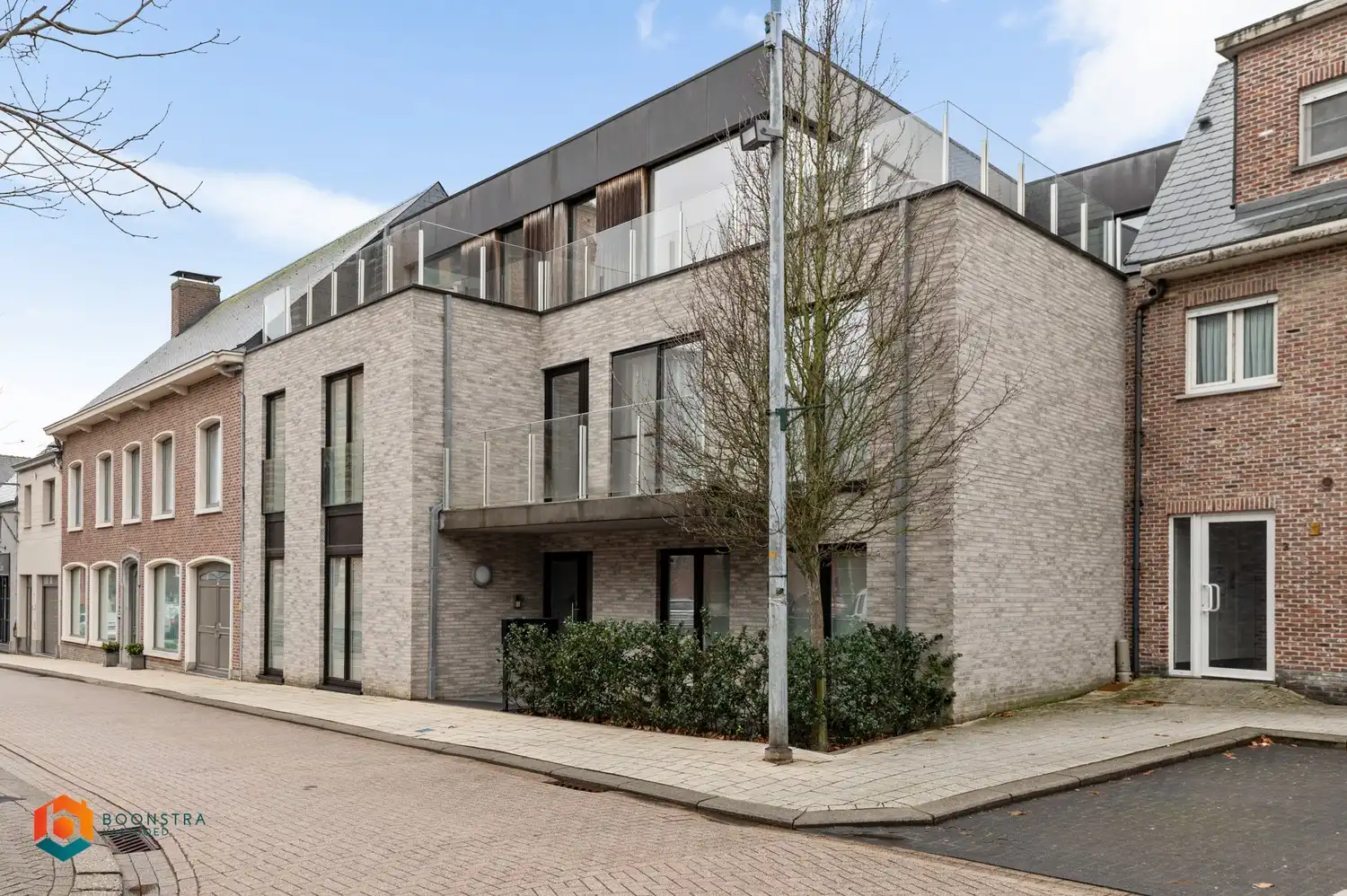 Prachtige penthouse met 2 slpkrs en 4 terrassen in centrum Beerzel foto 2