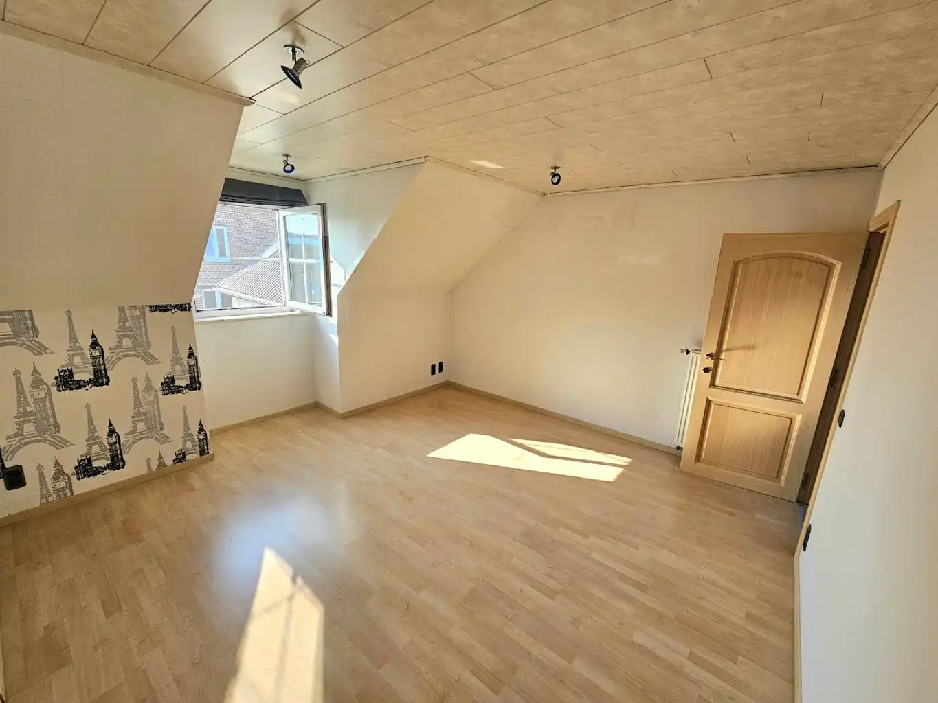 KARAKTERVOLLE WONING MET APPARTEMENT foto 17