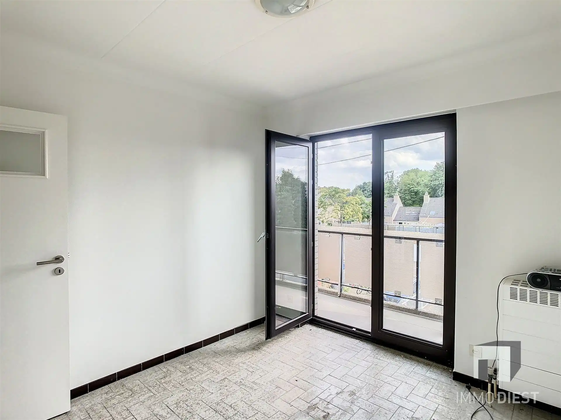 Gerenoveerd appartement met twee slaapkamers in het hartje van Hulst (Tessenderlo) foto 18