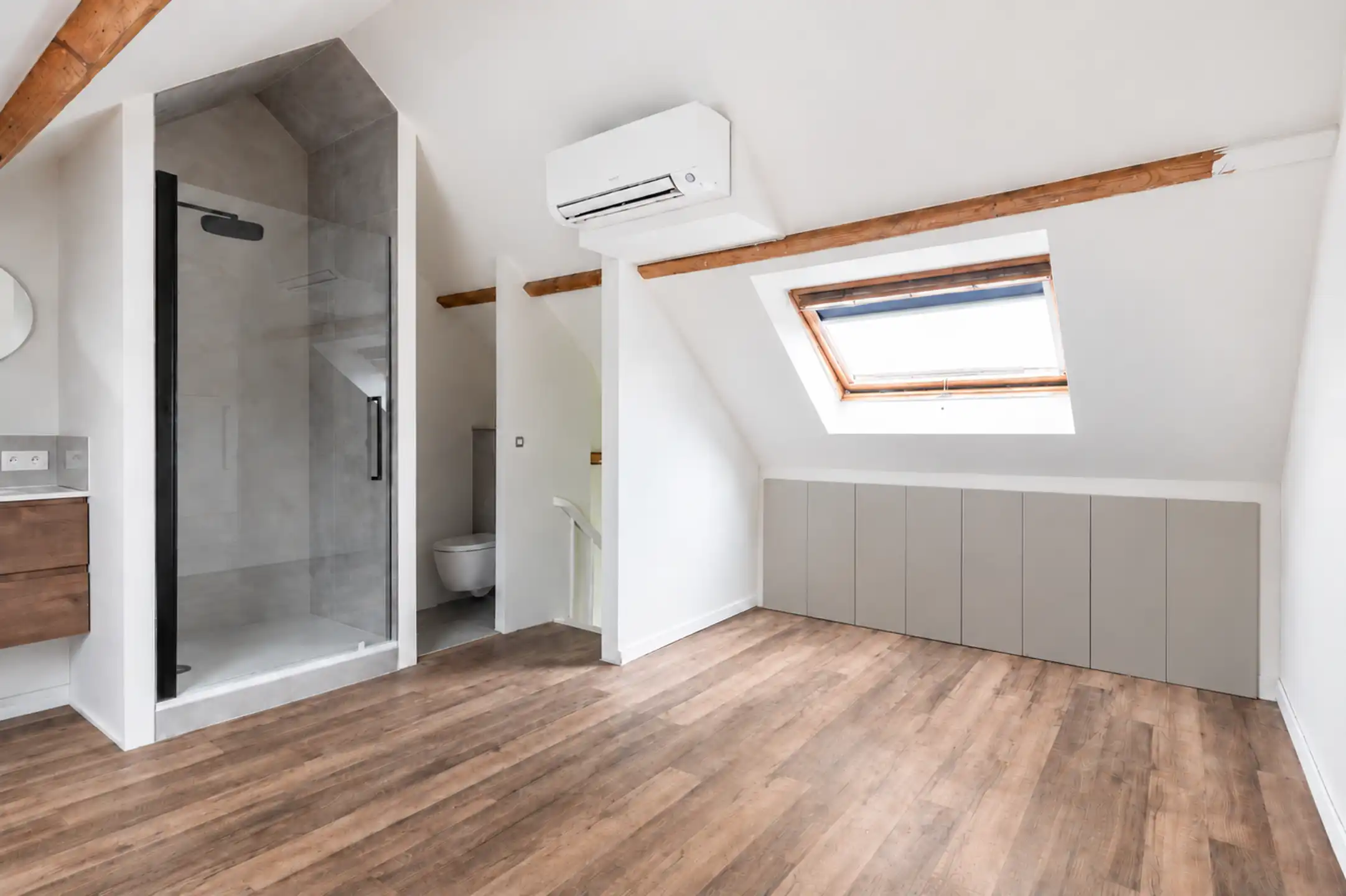 Prachtig gerenoveerde woning in het centrum van Aartselaar foto 15