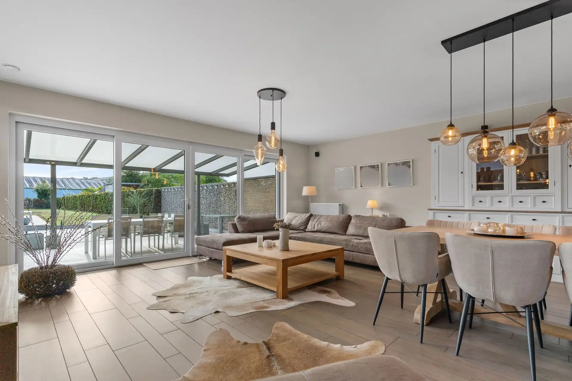 Prachtige moderne halfopen bebouwing, op perceel van 668m², op zeer centrale locatie te Moerzeke (Hamme) foto 5