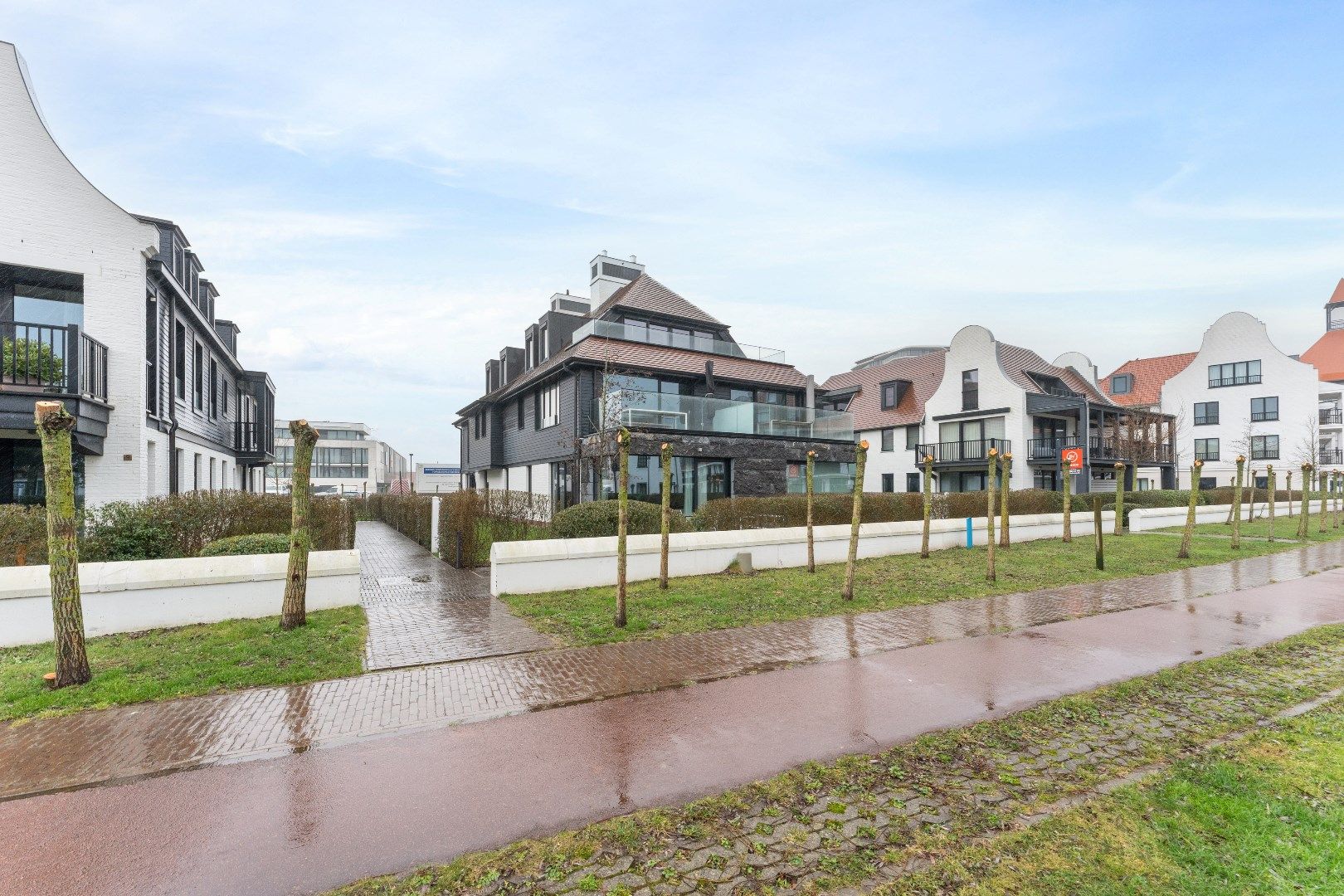 Mooi gelijkvloersappartement rustig gelegen in een kleine residentie te Duinenwater foto 14
