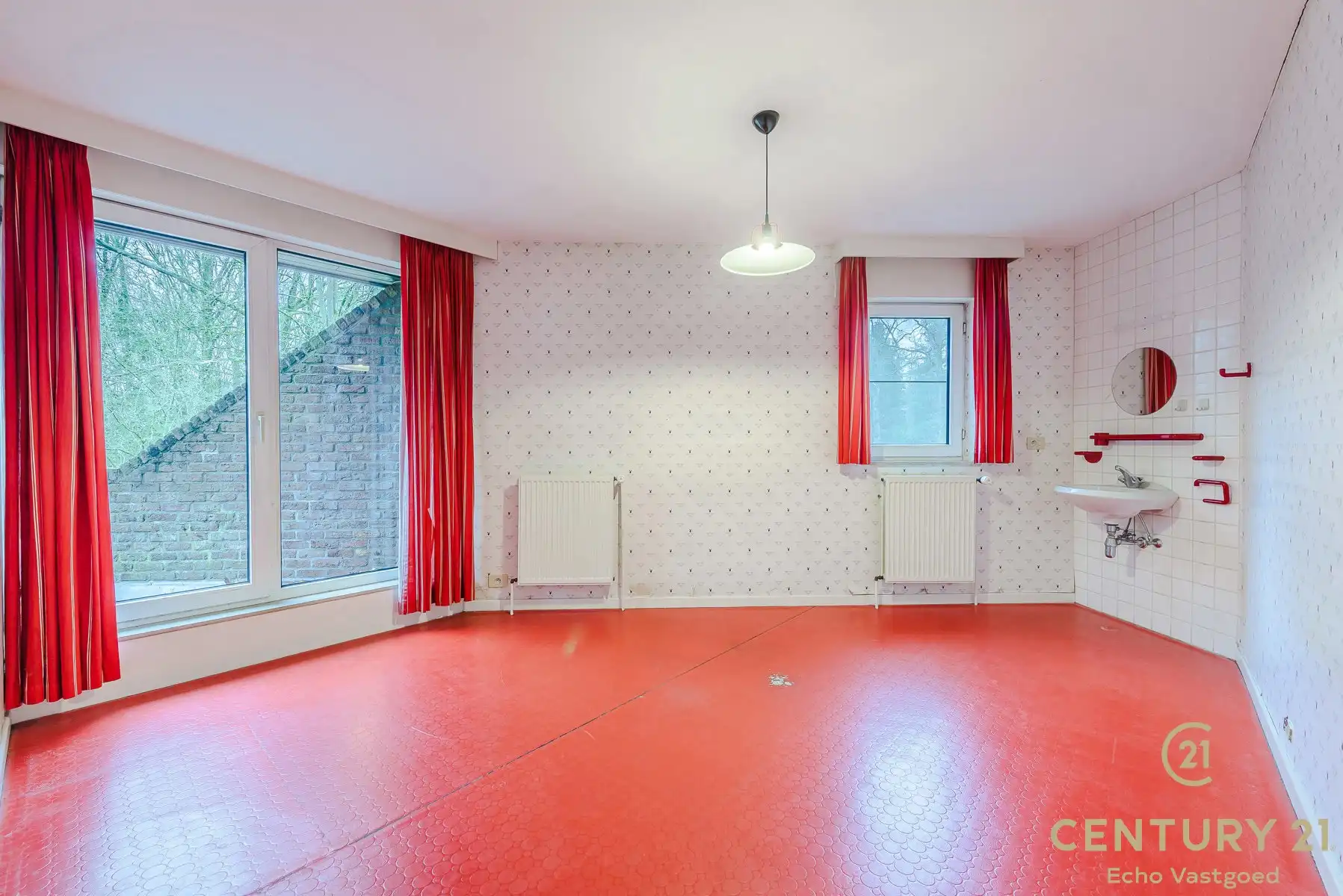 Ruime, unieke villa op royaal perceel in villawijk De Lint. foto 21