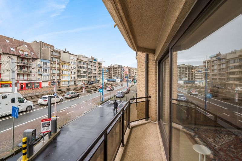 Ruim appartement met groot zuidgericht terras vlakbij strand foto 7