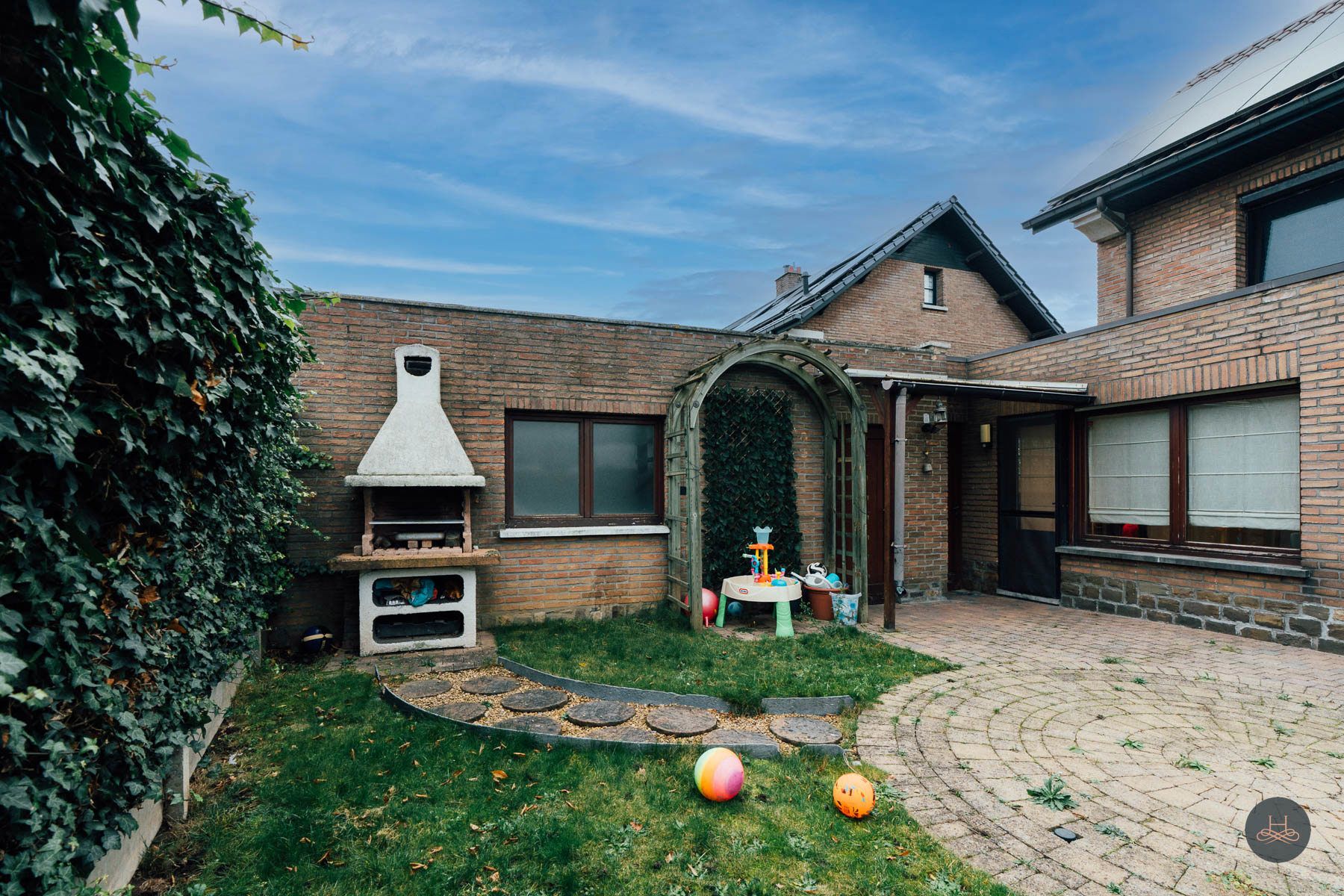 Gezellige halfopen woning in een zeer aangename buurt foto 27