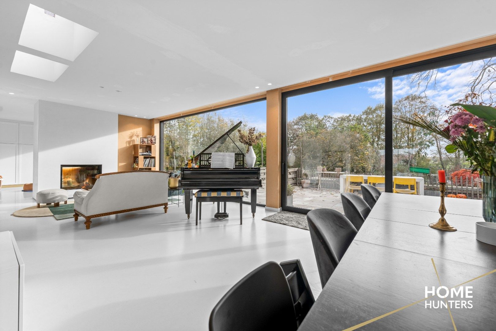 Riante villa in Zonnebeke op 8.374 m² met praktijkruimte, zwembad en volledige kelder foto 17