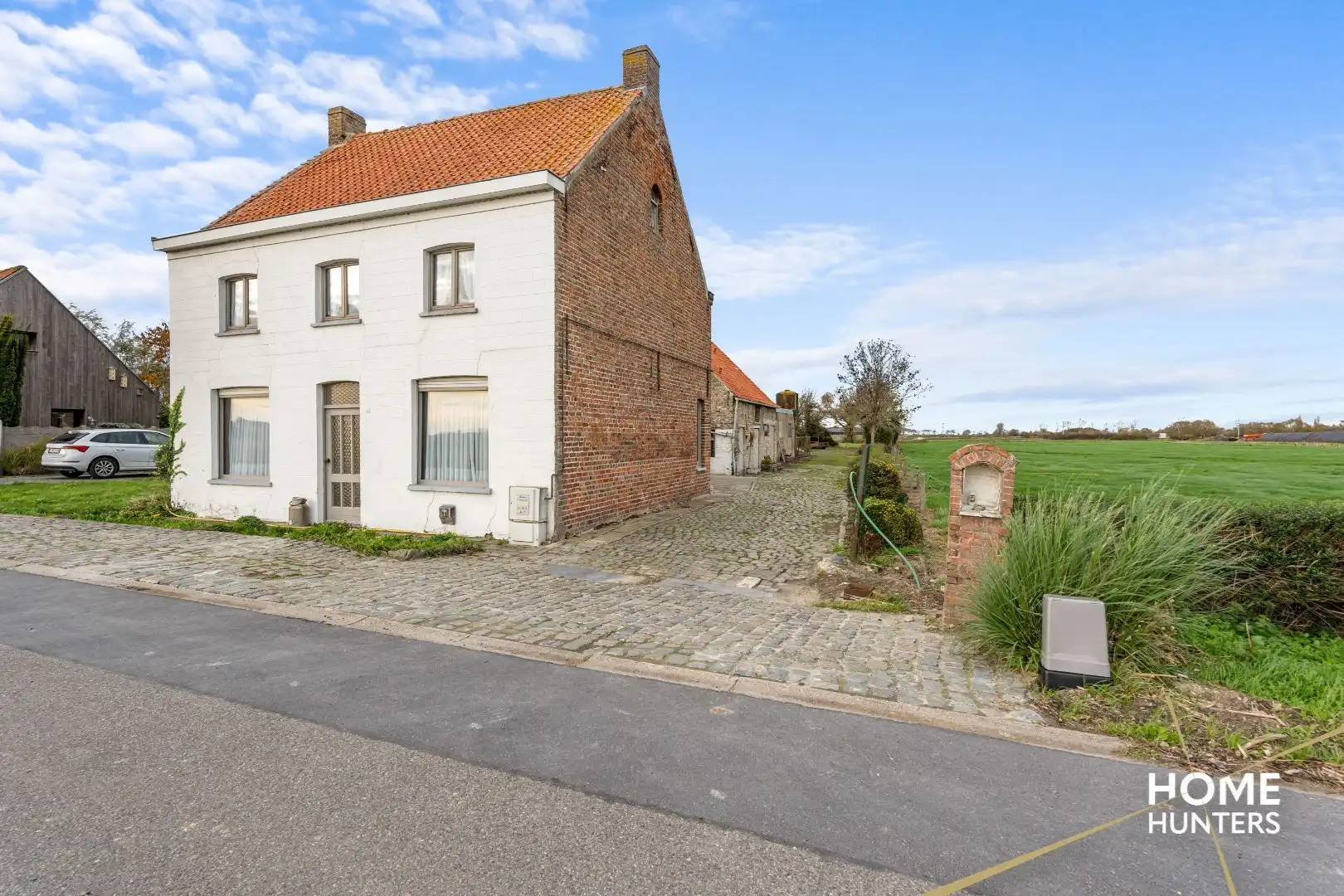 Landelijke woning op uiterst rustige ligging in Oostkerke! foto 2