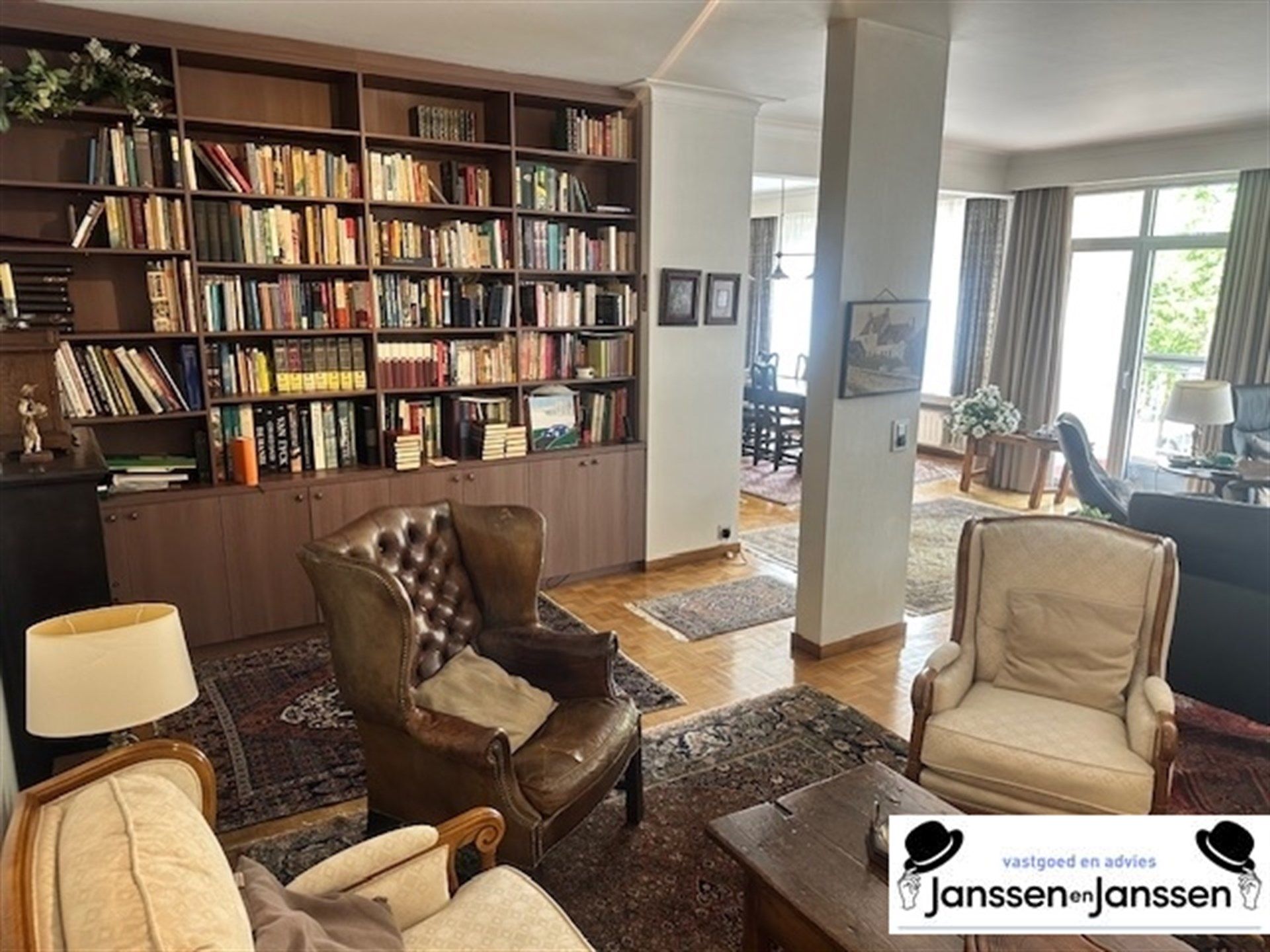 prachtig appartement in Wilrijk, een verborgen parel in de stad! foto 12