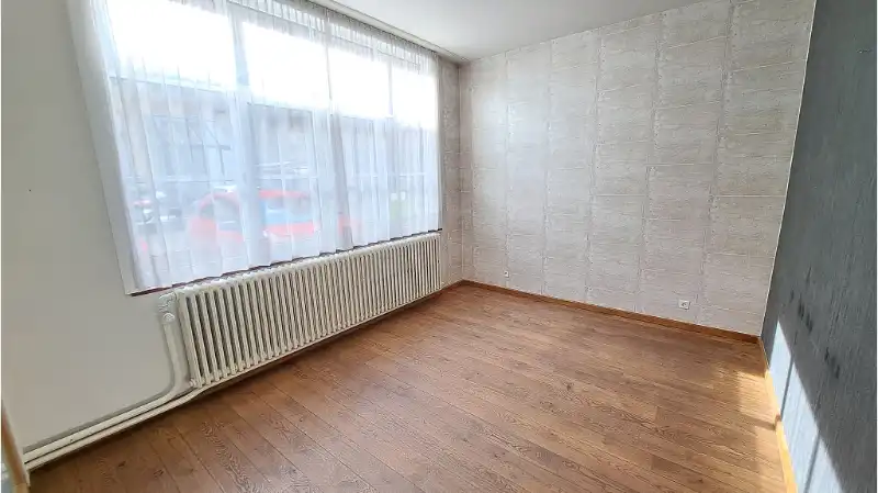 Ruim 2-slaapkamerappartement met ruim TERRAS te huur in Brugge foto 5