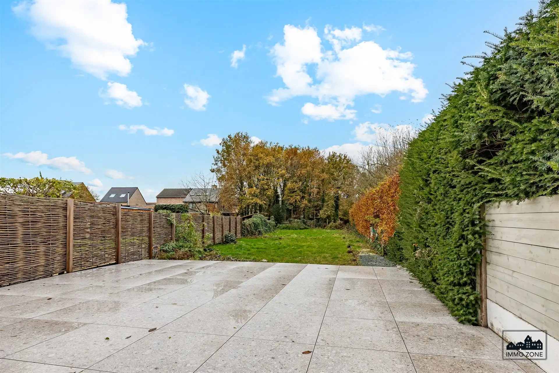 Volledig gerenoveerde woning met zuidwestgericht perceel foto 15