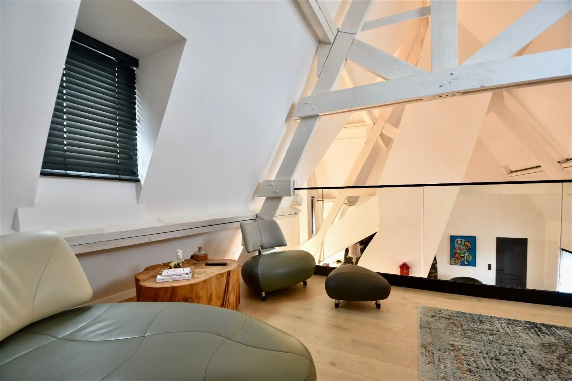 Luxueus appartement op een toplocatie in Sint-Niklaas foto 4