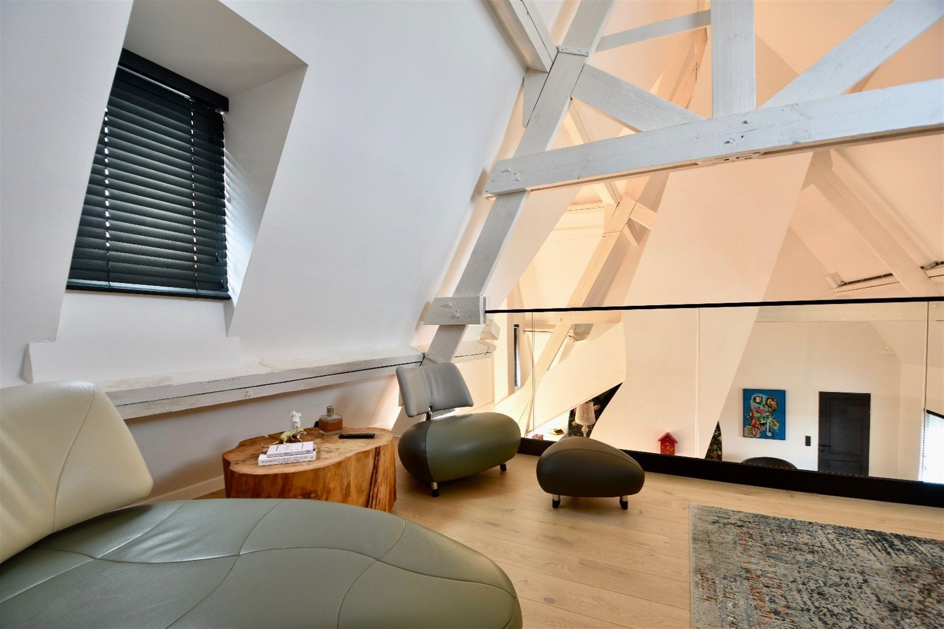 Luxueus appartement op een toplocatie in Sint-Niklaas foto 4