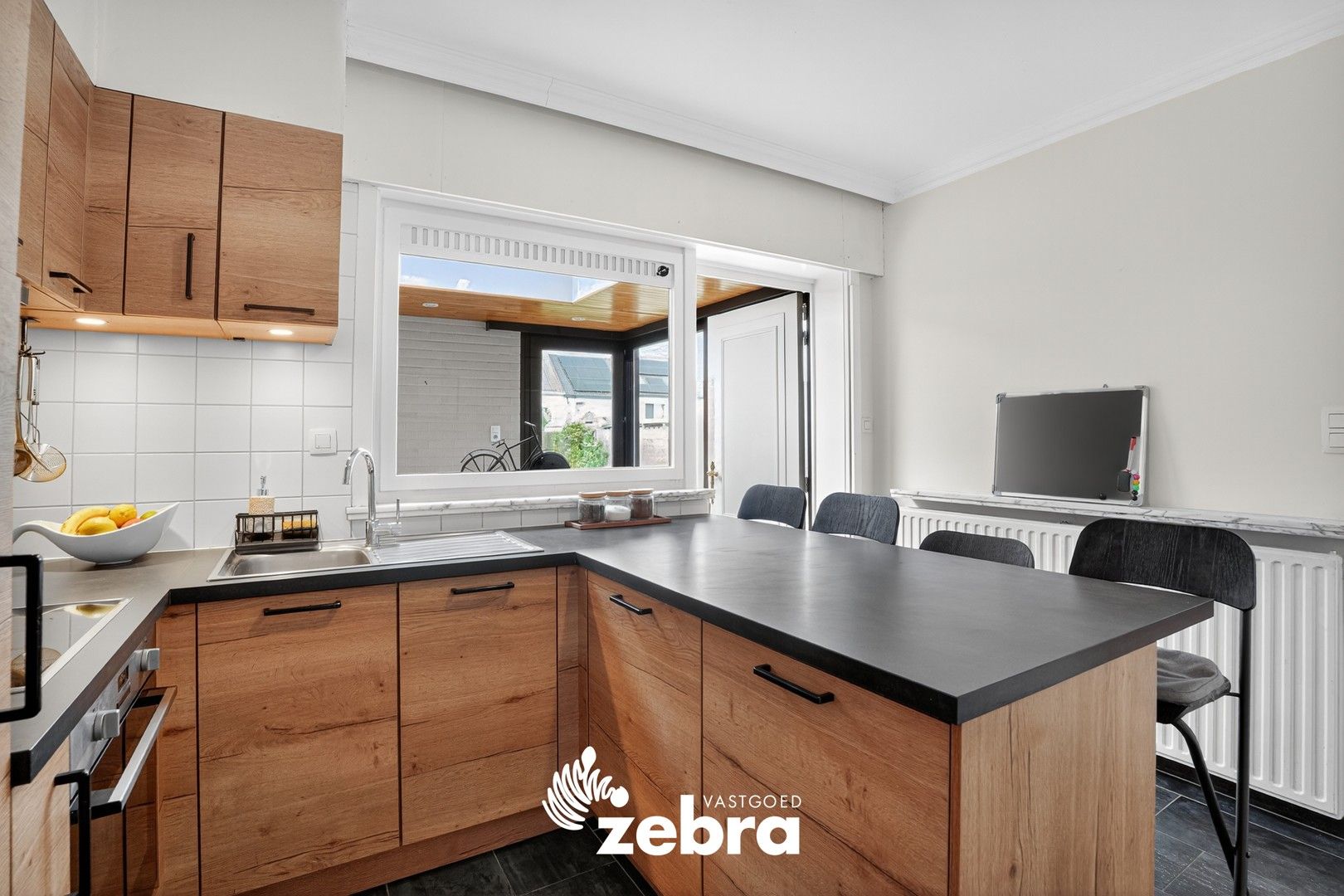 Instapklare moderne woning met drie slaapkamers te Tielt (Meulebeke)! foto 12