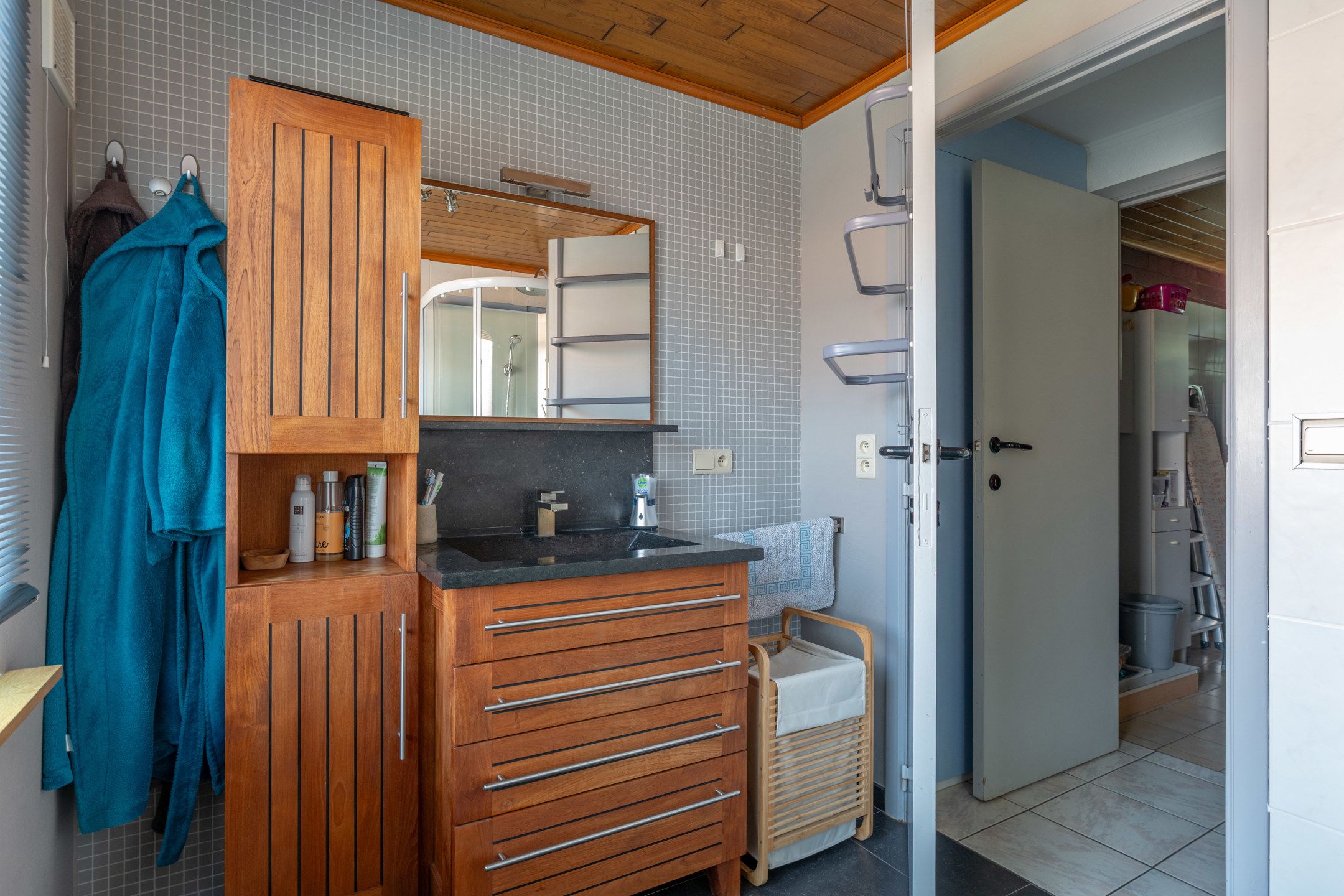 Te renoveren woning met tuin nabij centrum Vosselaar. foto 37