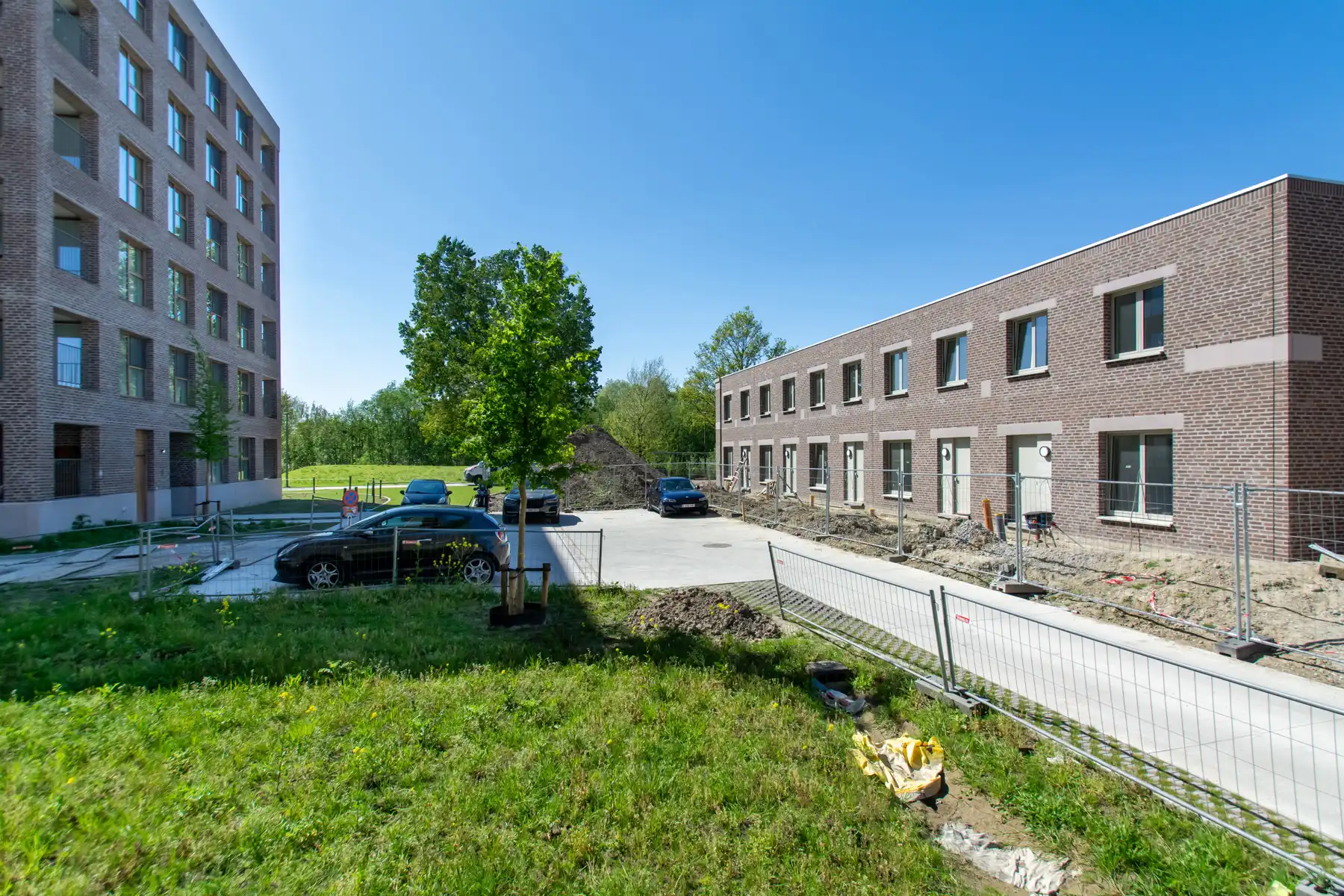 Rustig en comfortabel 2slpk appt. met mooi terras foto 15