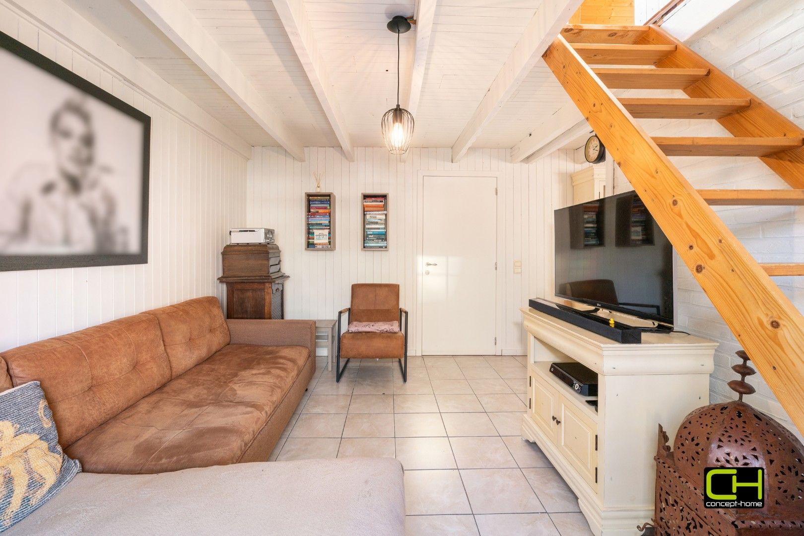 Knusse starterswoning te koop in LIEVEGEM! foto 3