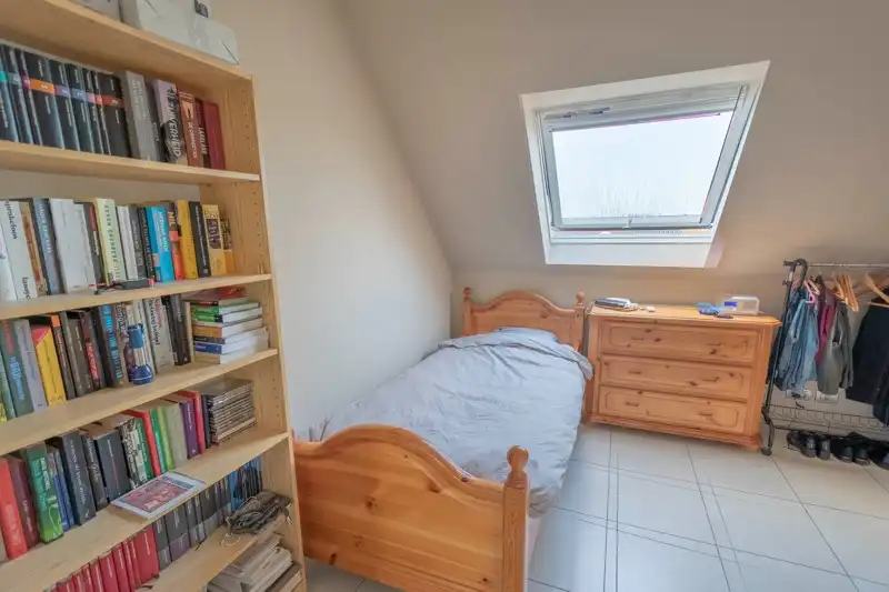 Instapklaar 1 slaapkamer appartement TE HUUR op topligging in Waregem 🏡✨ foto 7