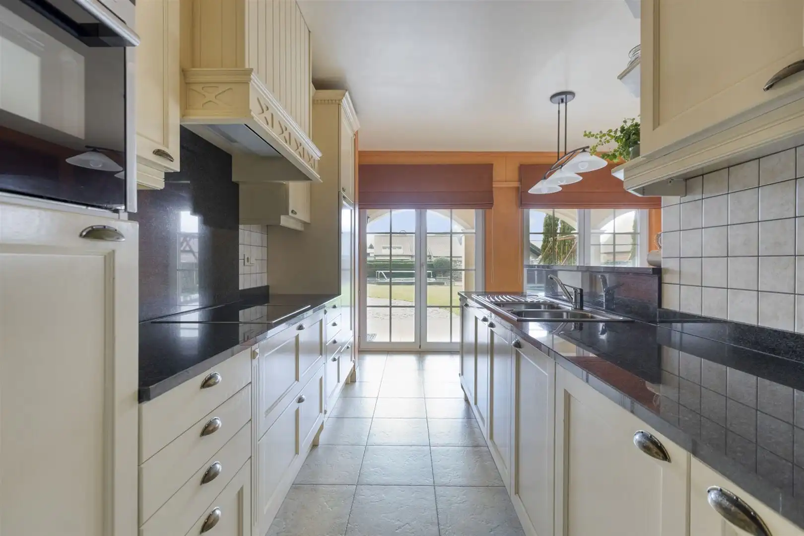 TE KOOP: Toscaanse villa met 3 slaapkamers te Heusden-Zolder! foto 14