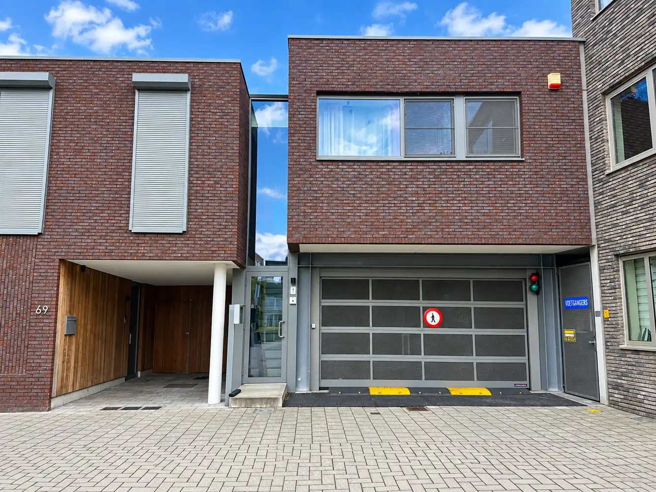 Overdekte staanplaatsen te koop op het Groen Zuid! foto {{pictureIndex}}