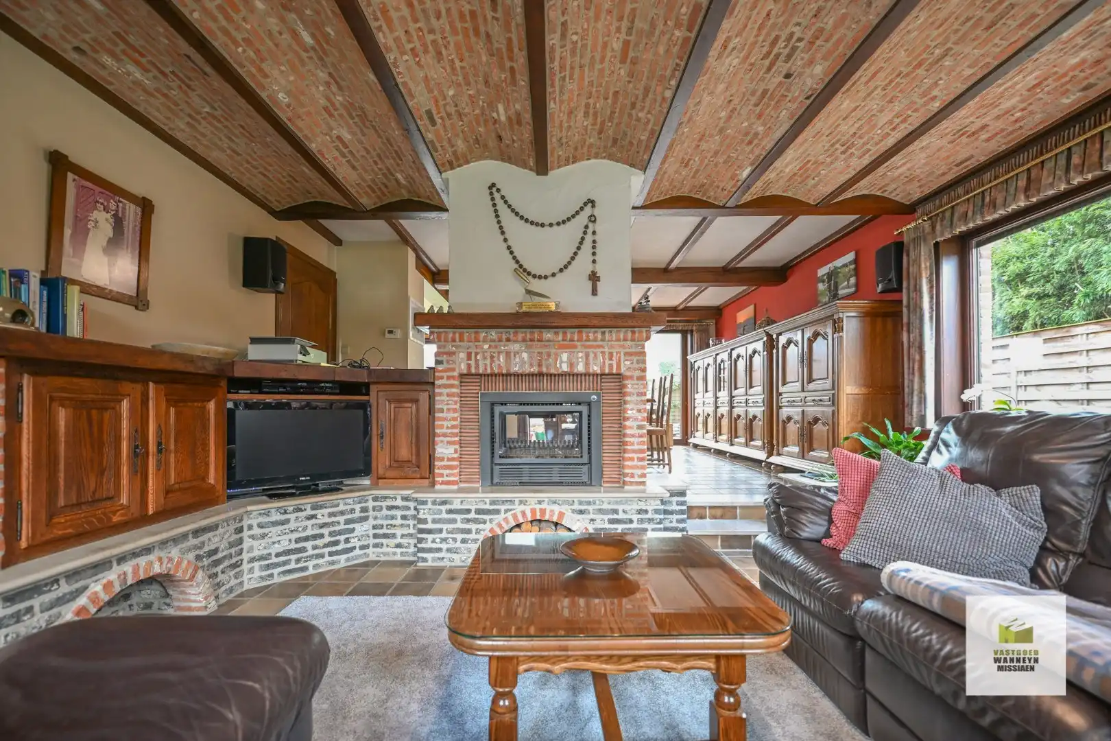 Ruime bedrijfswoning  op perceel van 2.519m2 en mogelijkheid tot bouwen loods foto 9