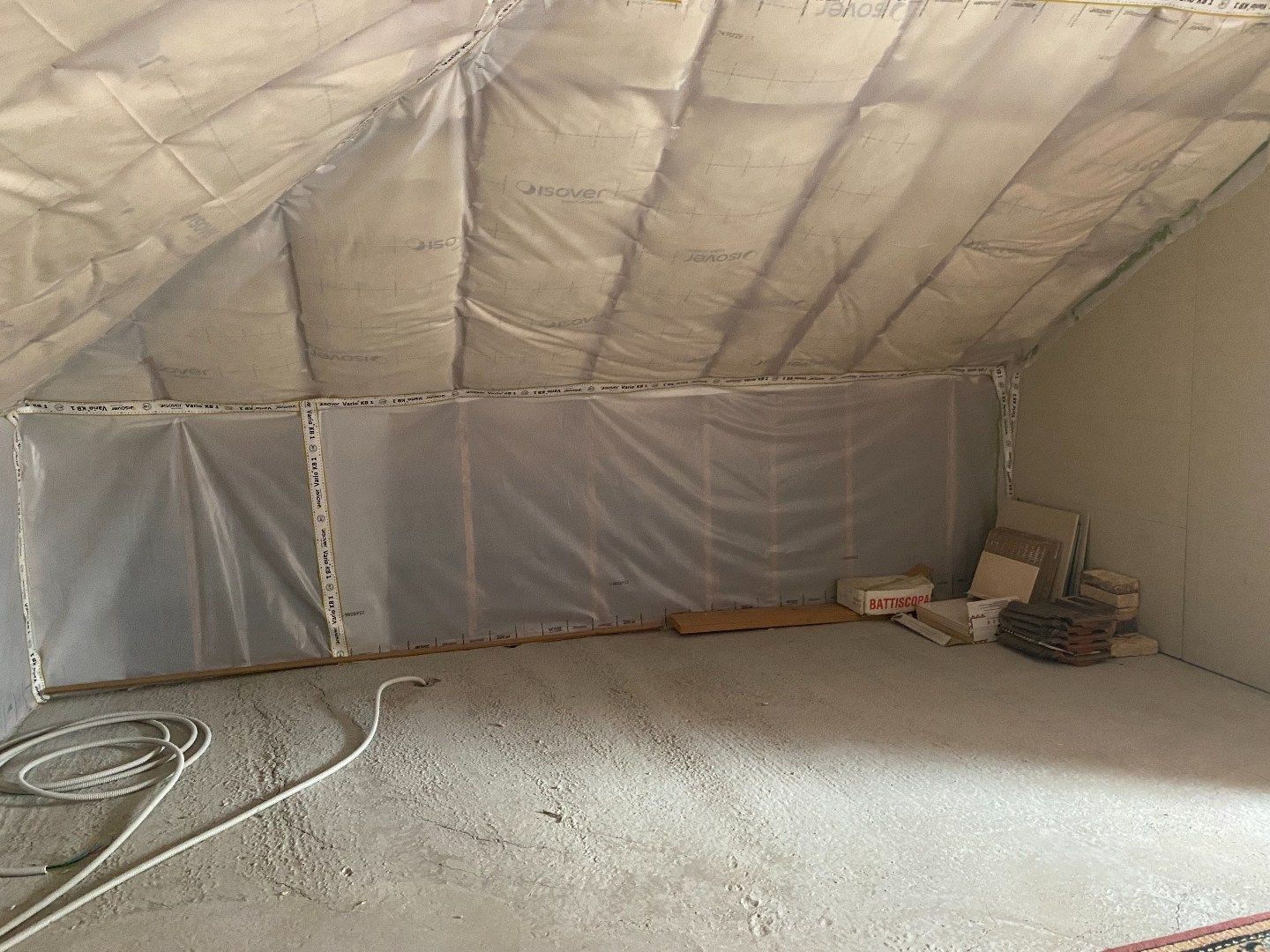 Te Huur: Alleenstaande Bungalow met Ruime Tuin in Wijtschate foto 21
