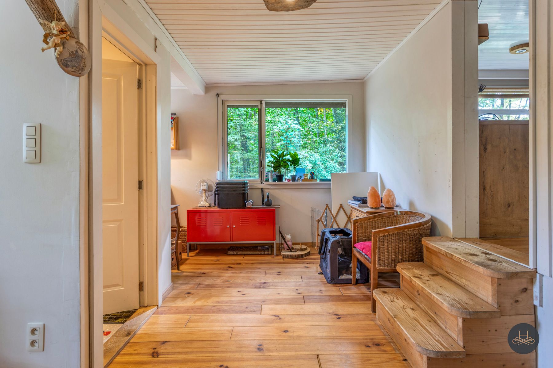 Gezellige bungalow op perceel van 23a90ca in groene omgeving foto 9